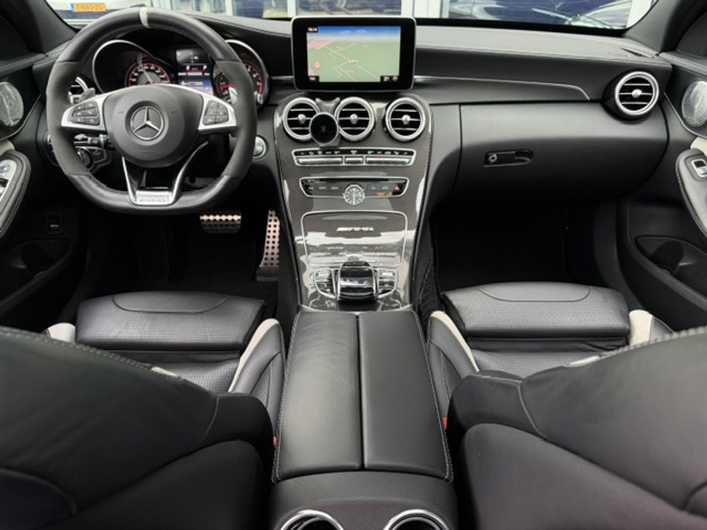 Foto van Mercedes-Benz AMG C 63 S