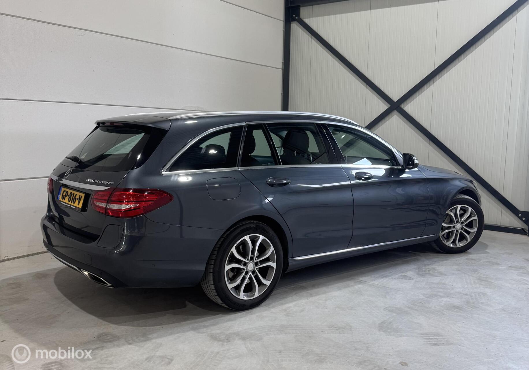 Foto van Mercedes-Benz C 350 E