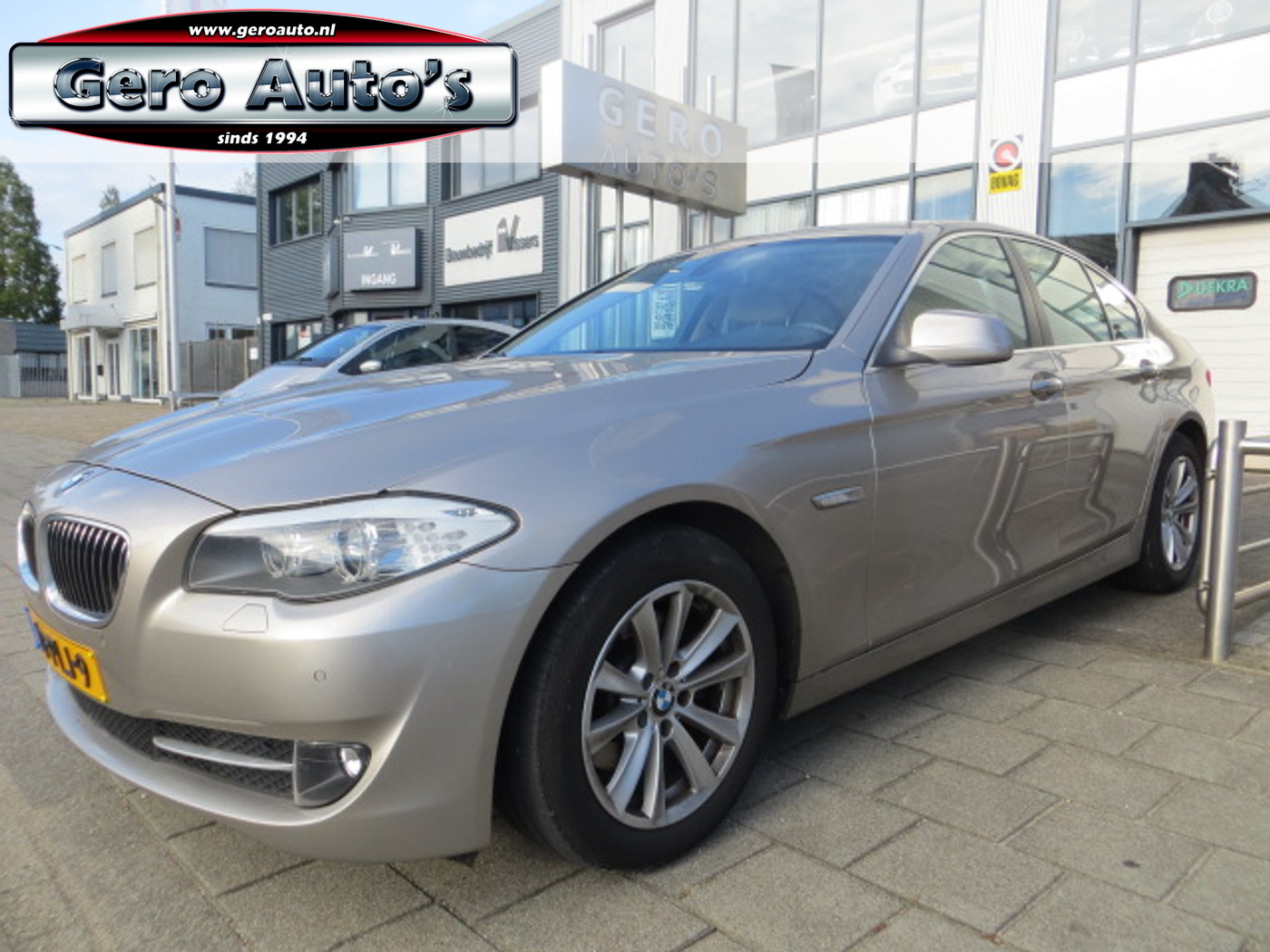 BMW 523i 523i High Executive sedan 2011 - voorkant