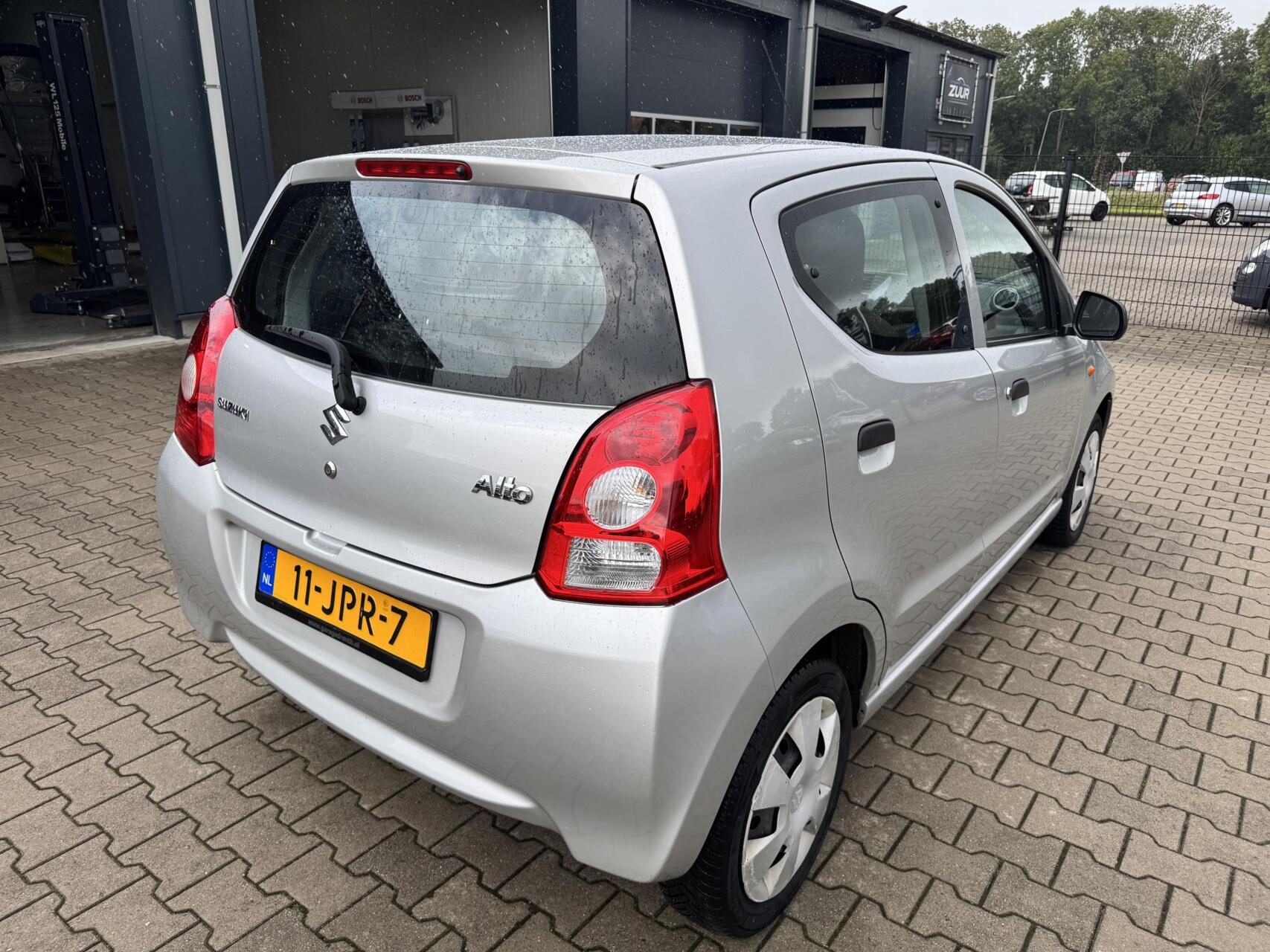 Foto van Suzuki Alto