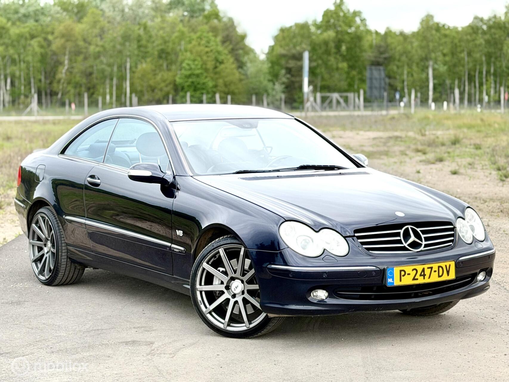 Foto van Mercedes-Benz CLK 500