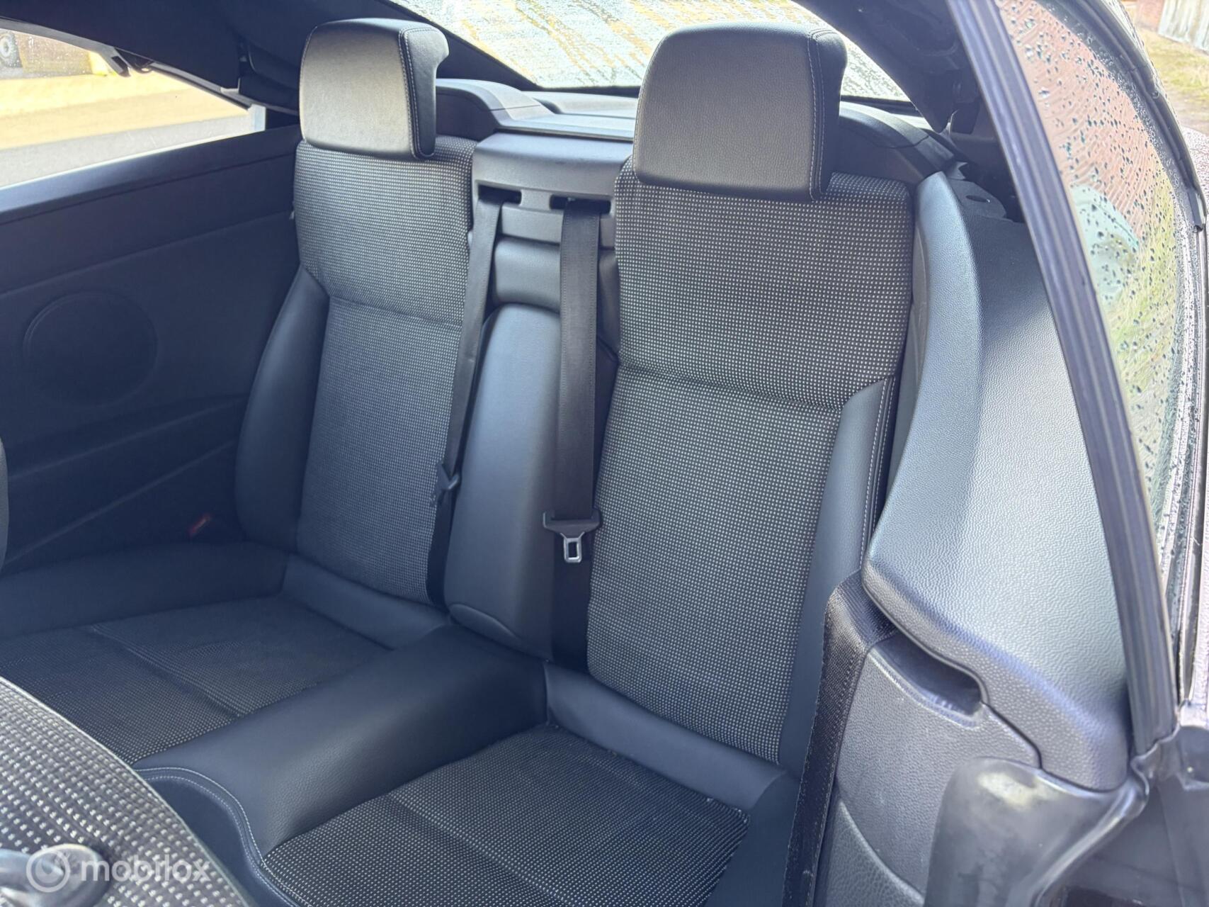Foto van Opel Astra Twin Top