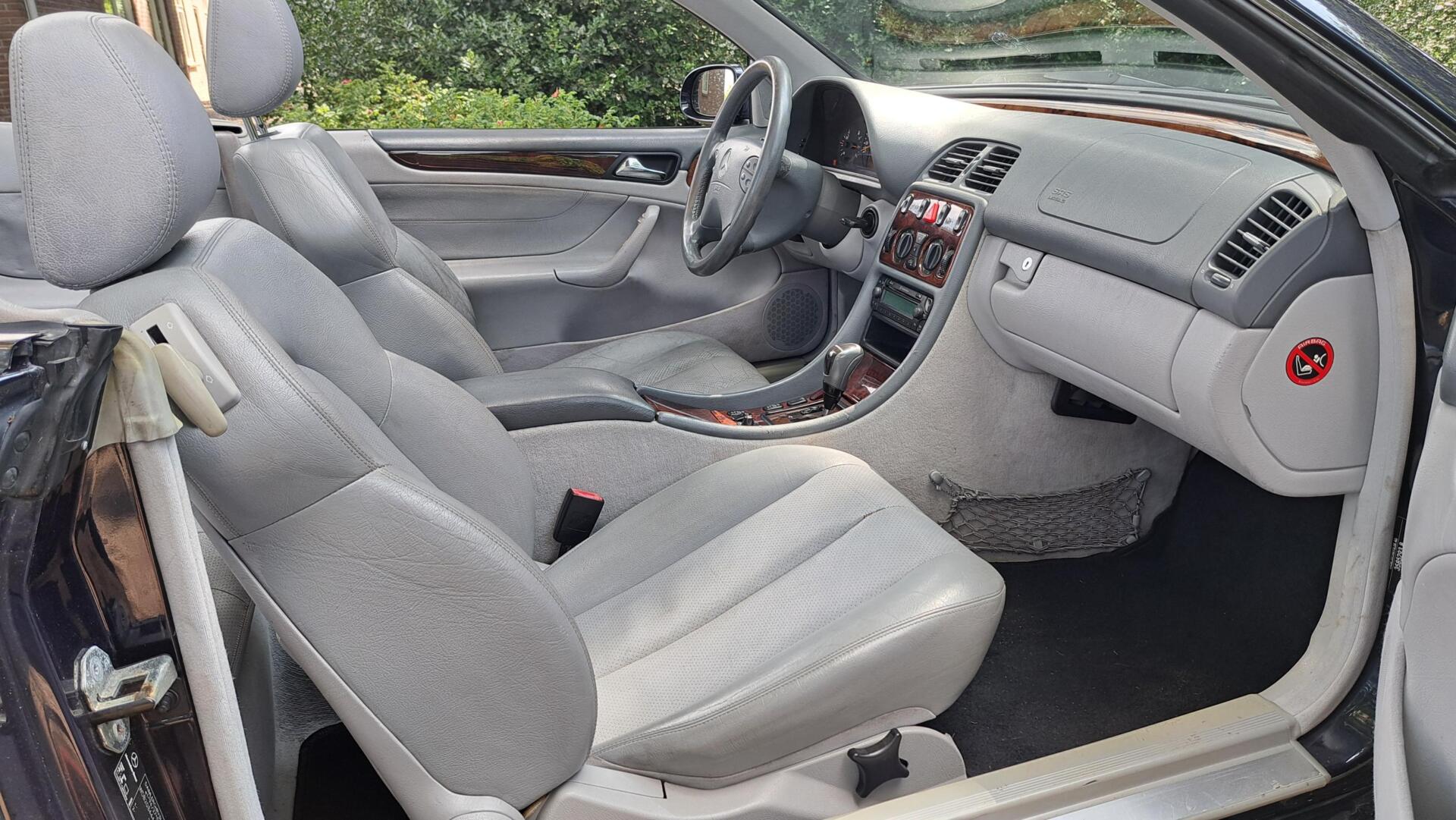Foto van Mercedes-Benz CLK 200 Kompressor