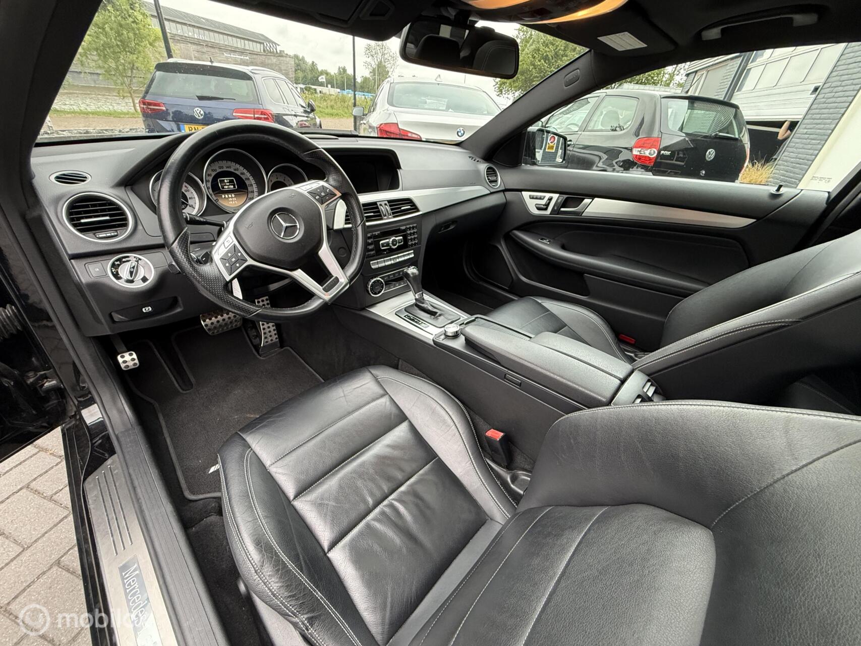 Foto van Mercedes-Benz C 350