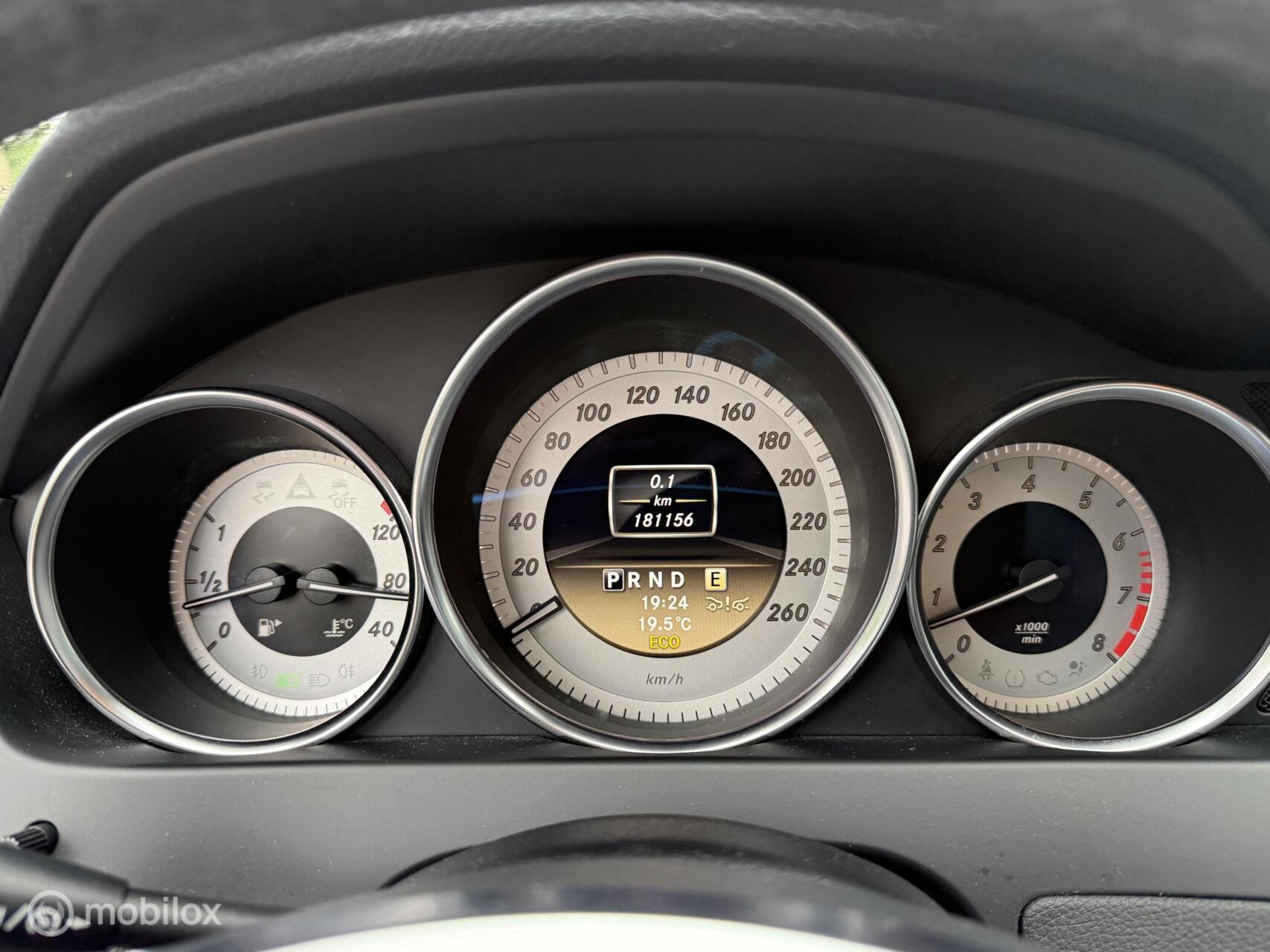 Foto van Mercedes-Benz C 350