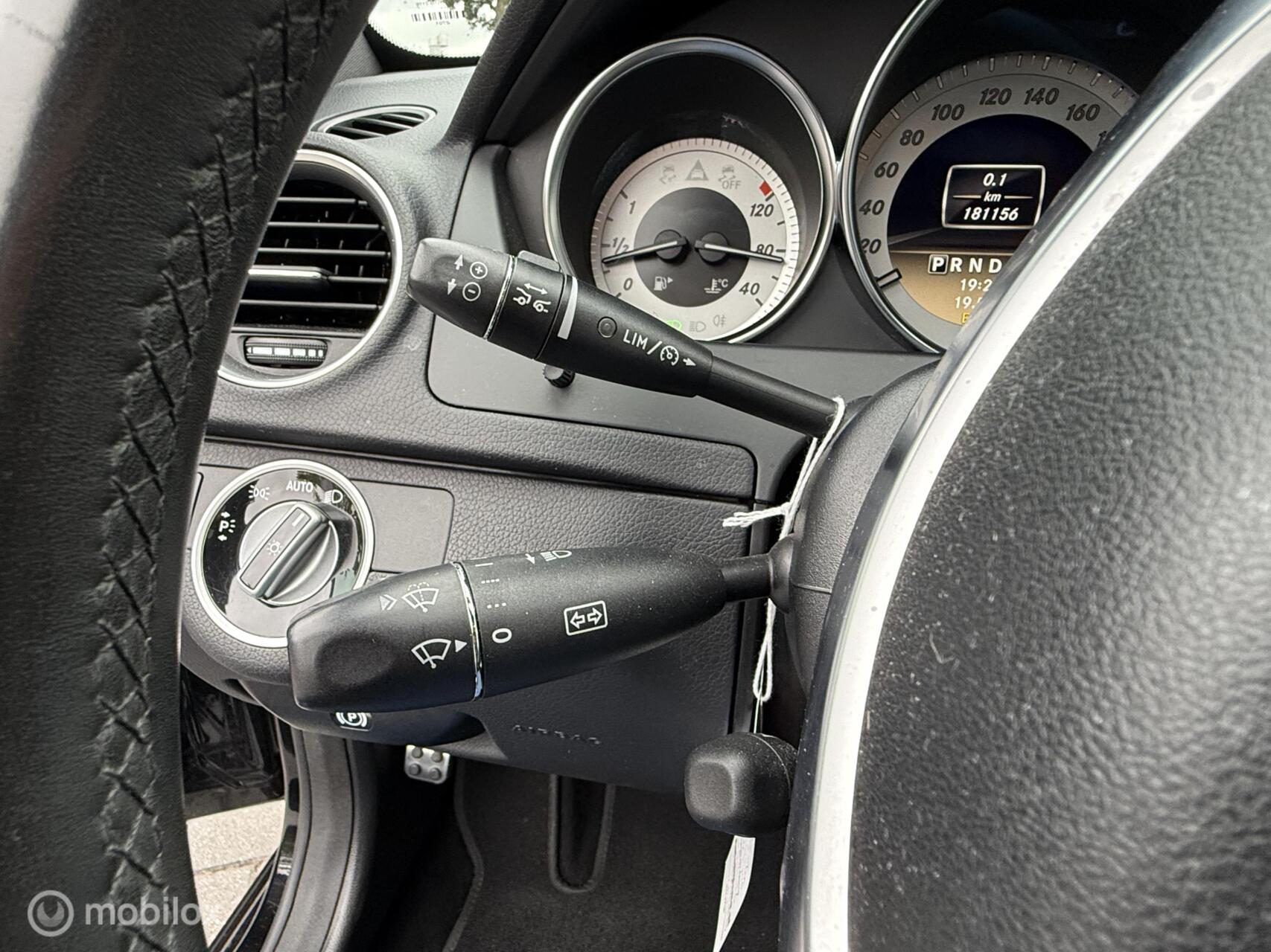 Foto van Mercedes-Benz C 350