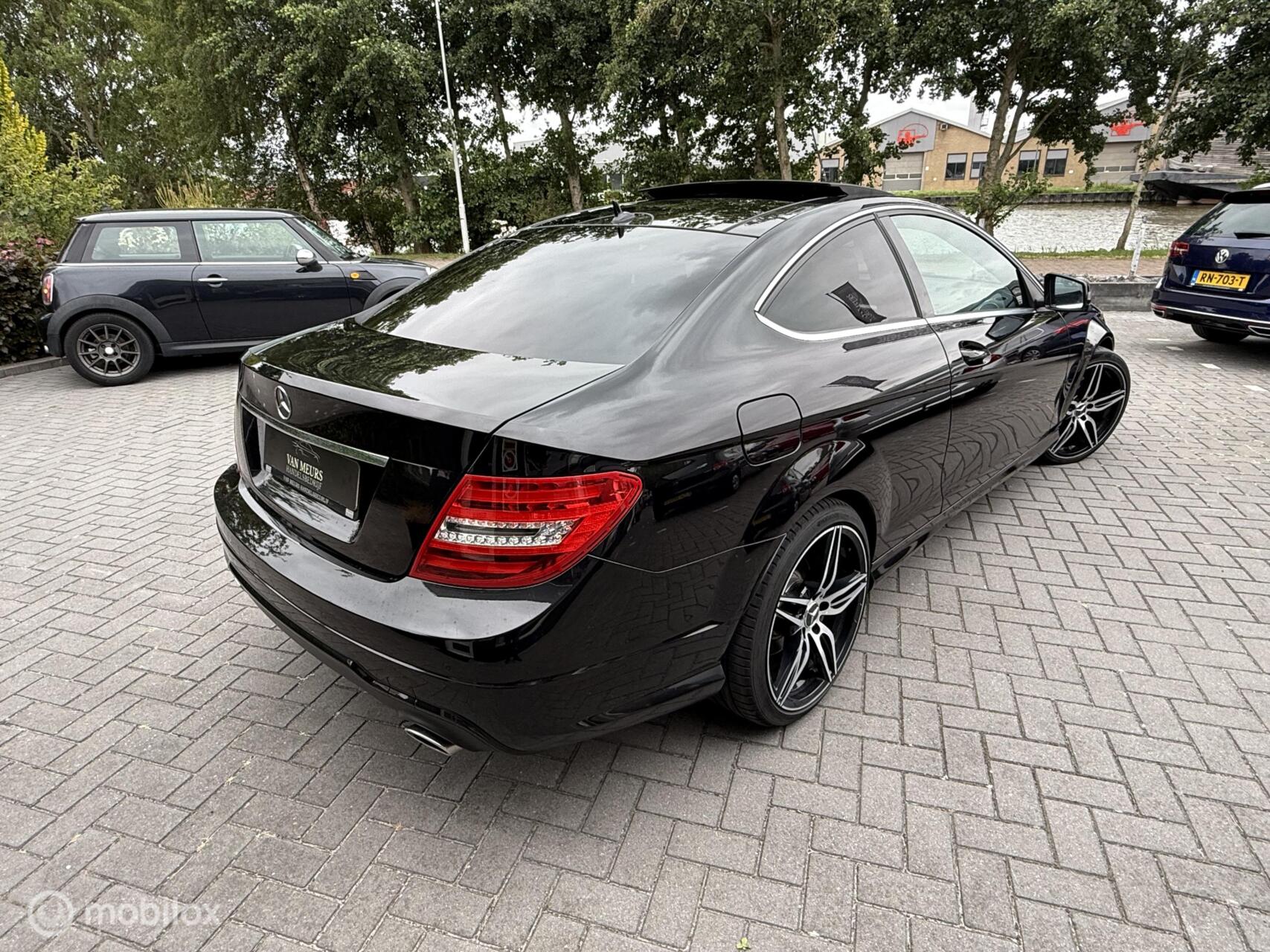Foto van Mercedes-Benz C 350