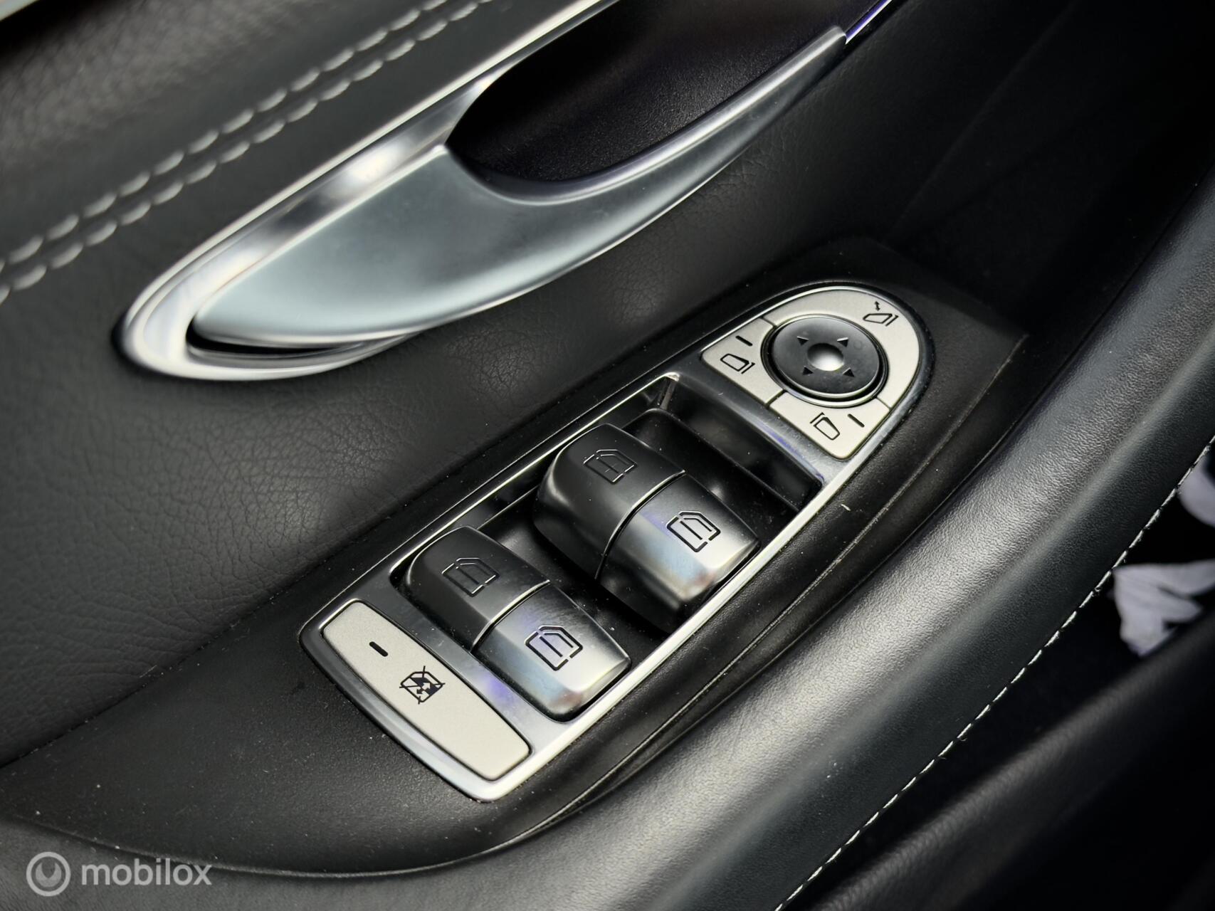 Foto van Mercedes-Benz AMG GT 4-door Coupe