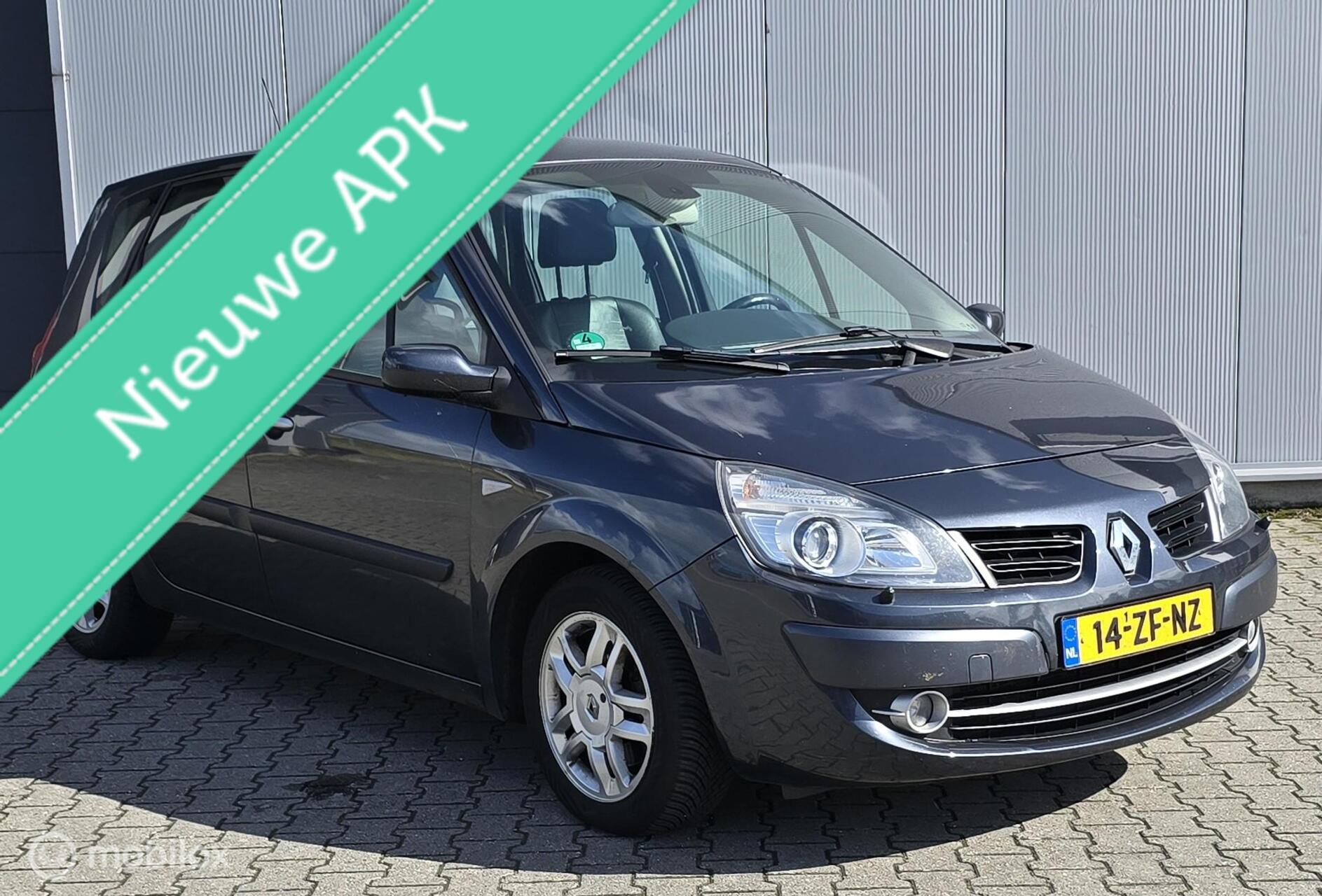 Renault Megane Scenic 2.0-16V Tech Line 2008 - voorkant