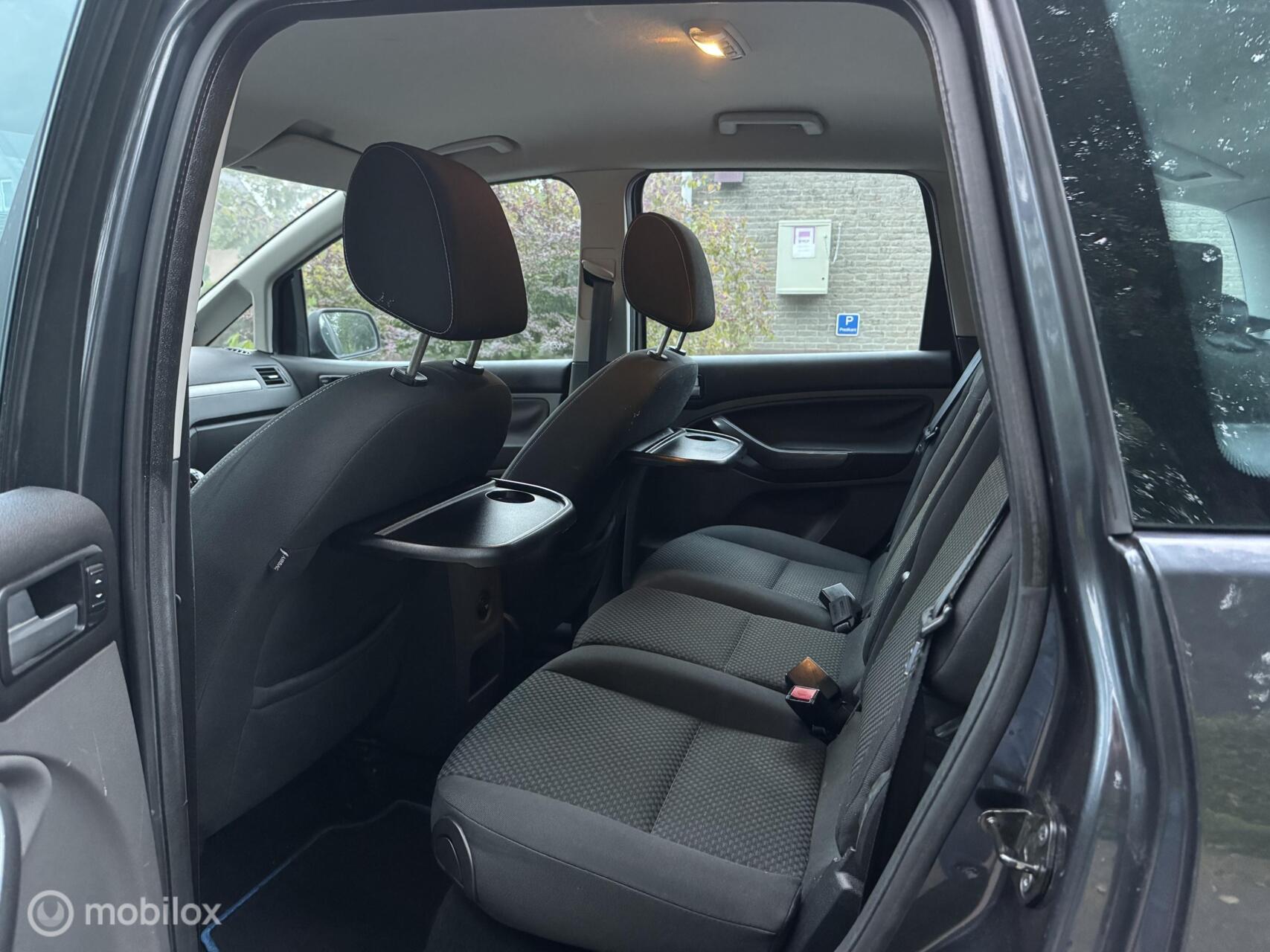 Foto van Ford C-max