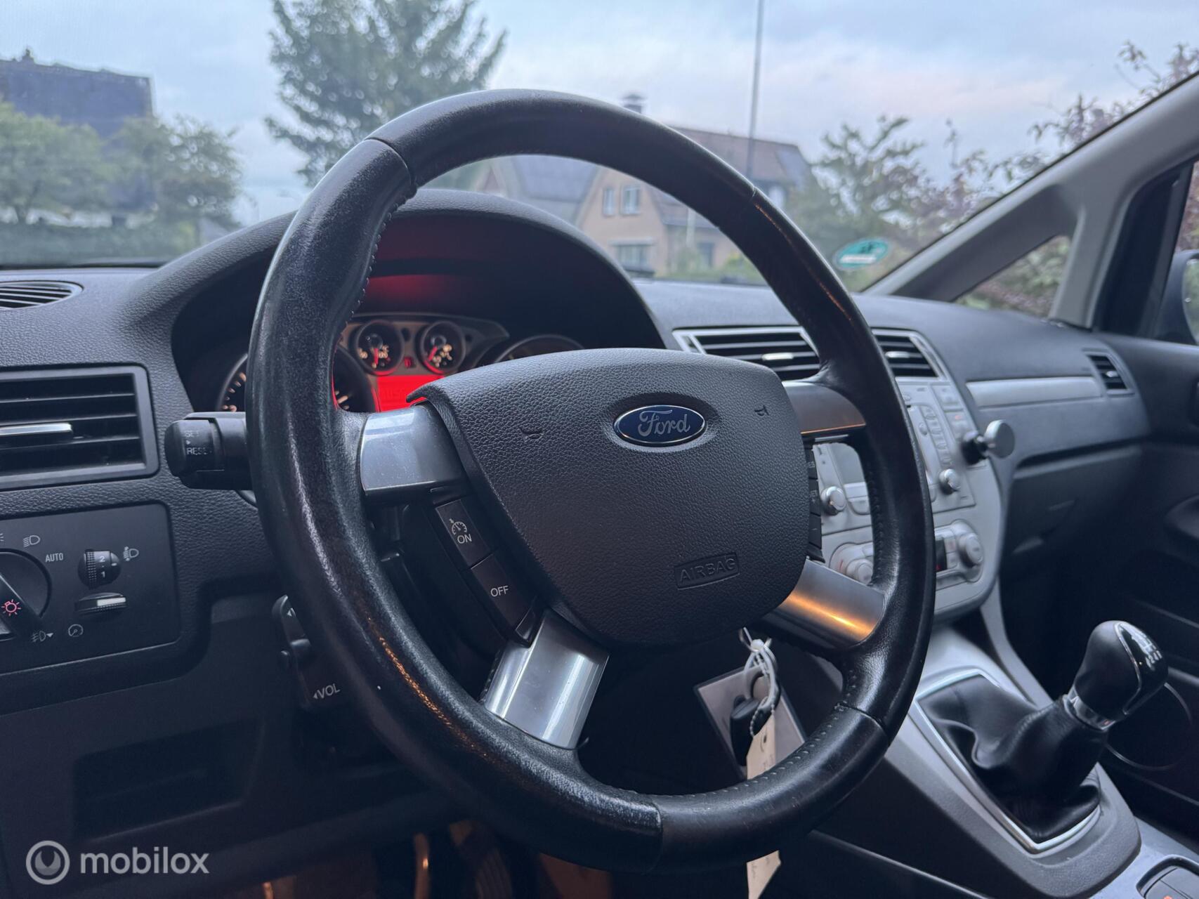 Foto van Ford C-max