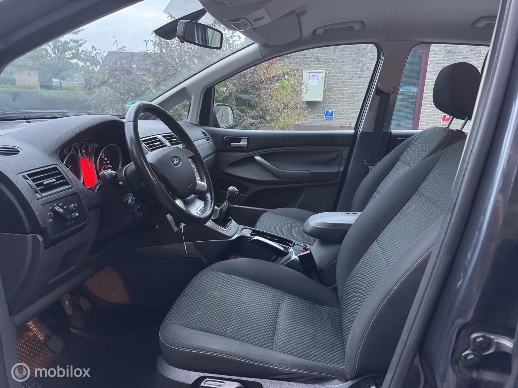 Foto van Ford C-max
