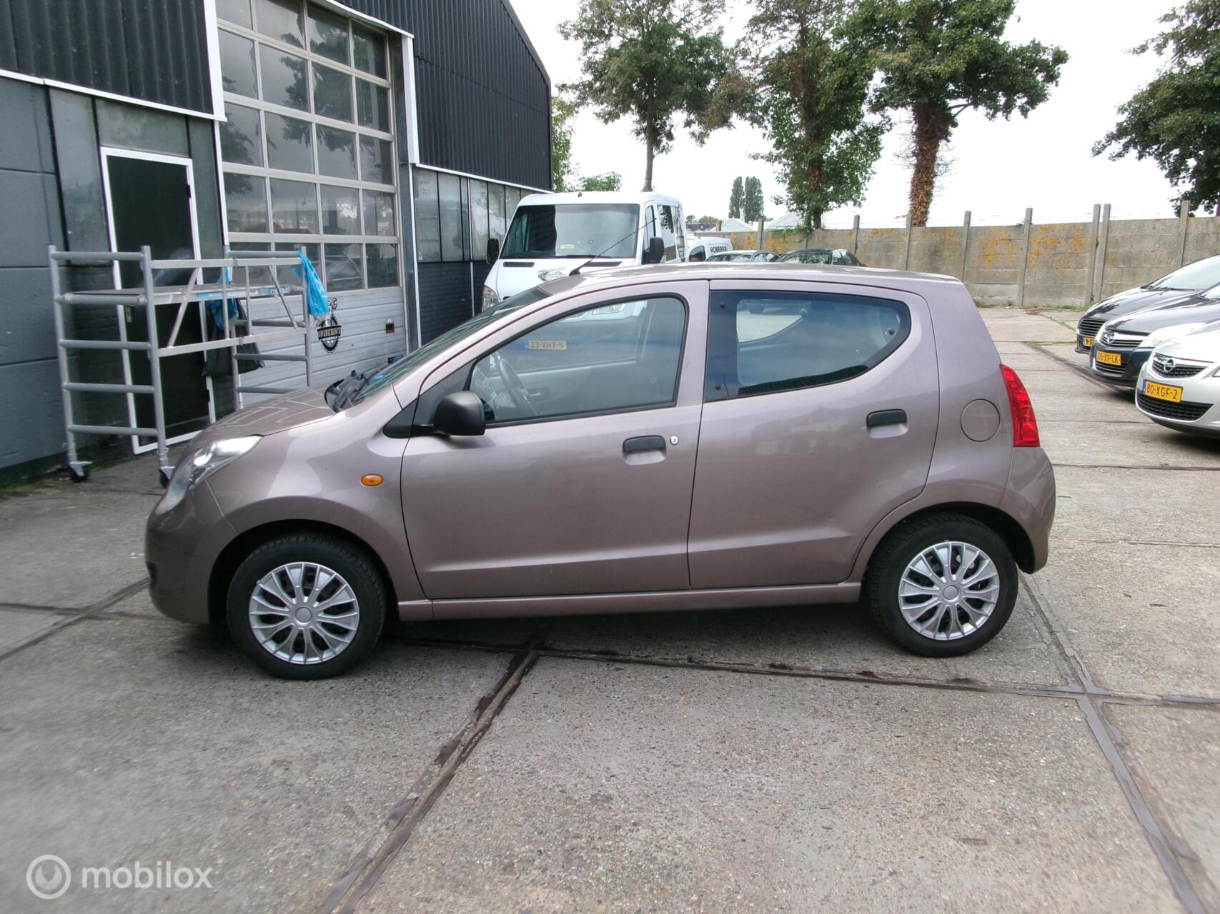 Foto van Suzuki Alto
