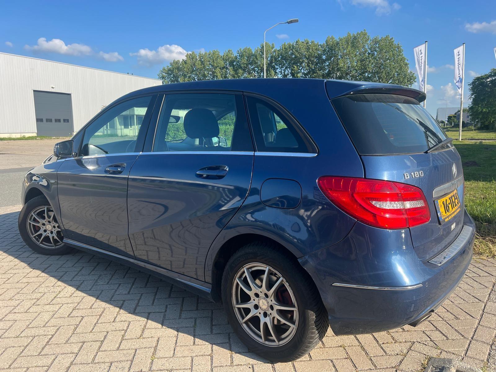 Foto van Mercedes-Benz B 180 CDI