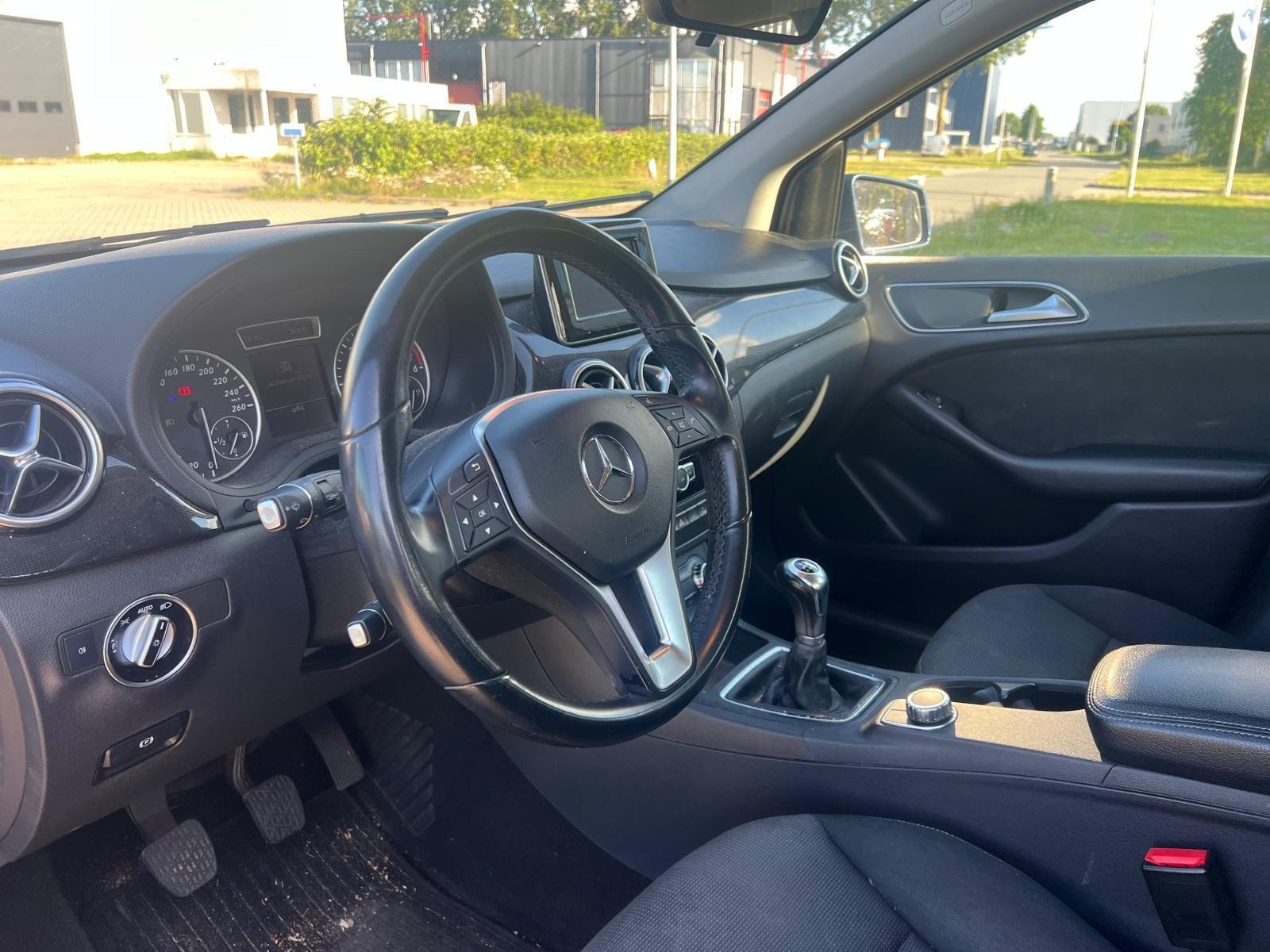 Foto van Mercedes-Benz B 180 CDI