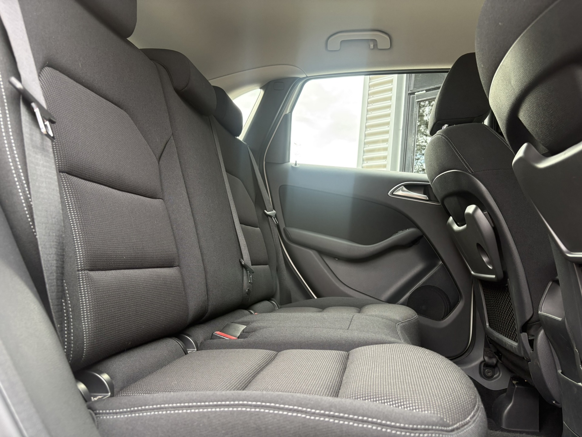 Foto van Mercedes-Benz B 180