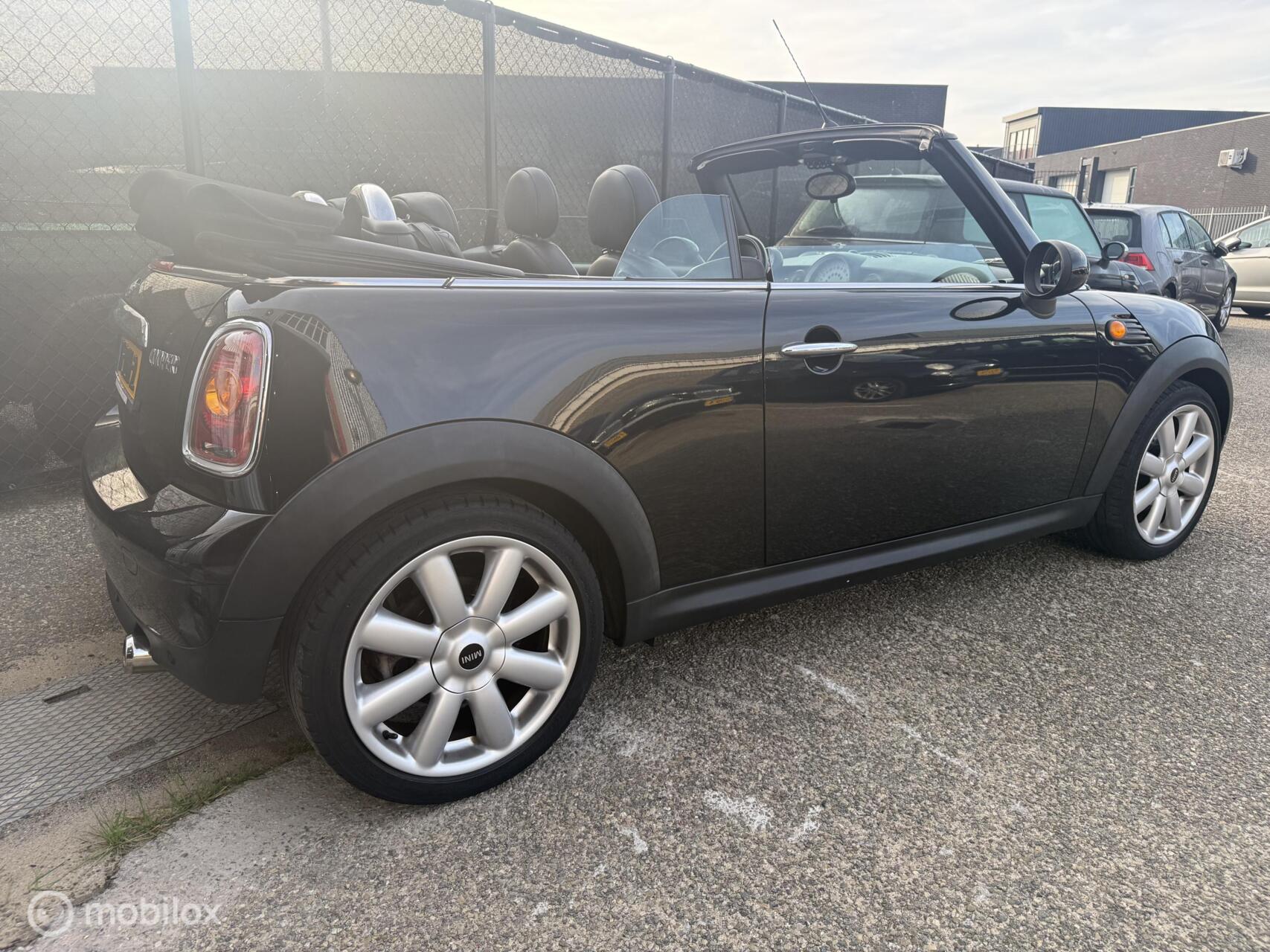 Foto van Mini Cooper Cabrio