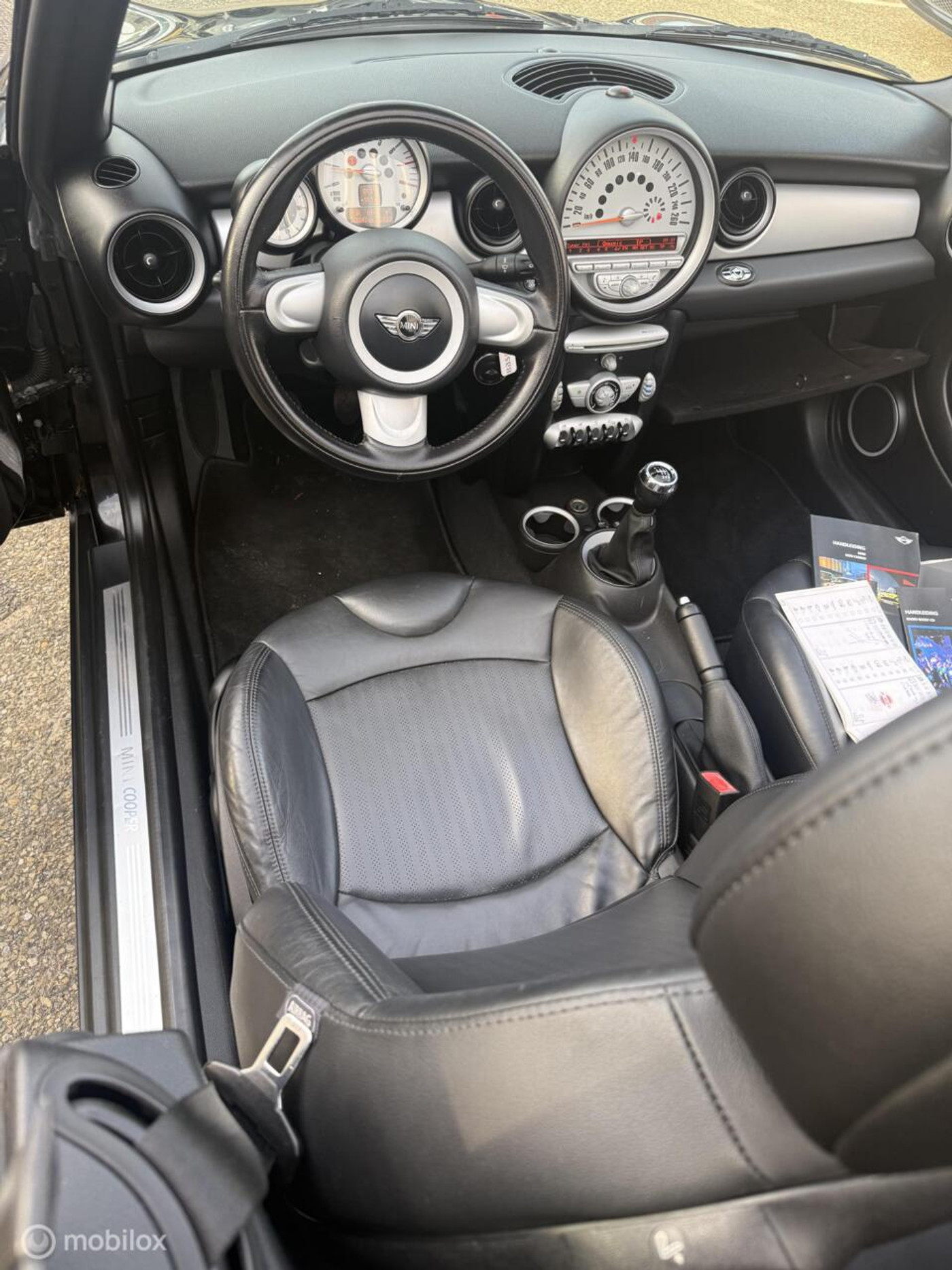 Foto van Mini Cooper Cabrio