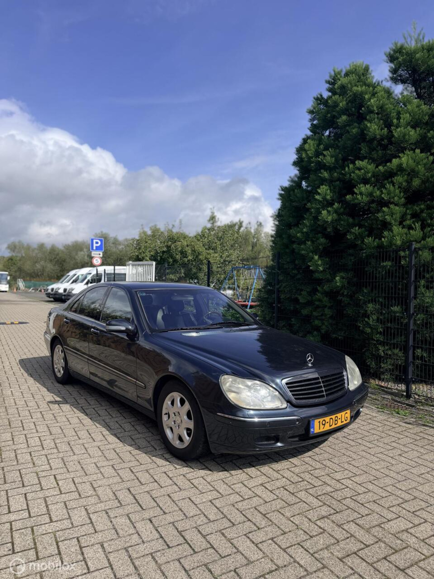 Foto van Mercedes-Benz S 430
