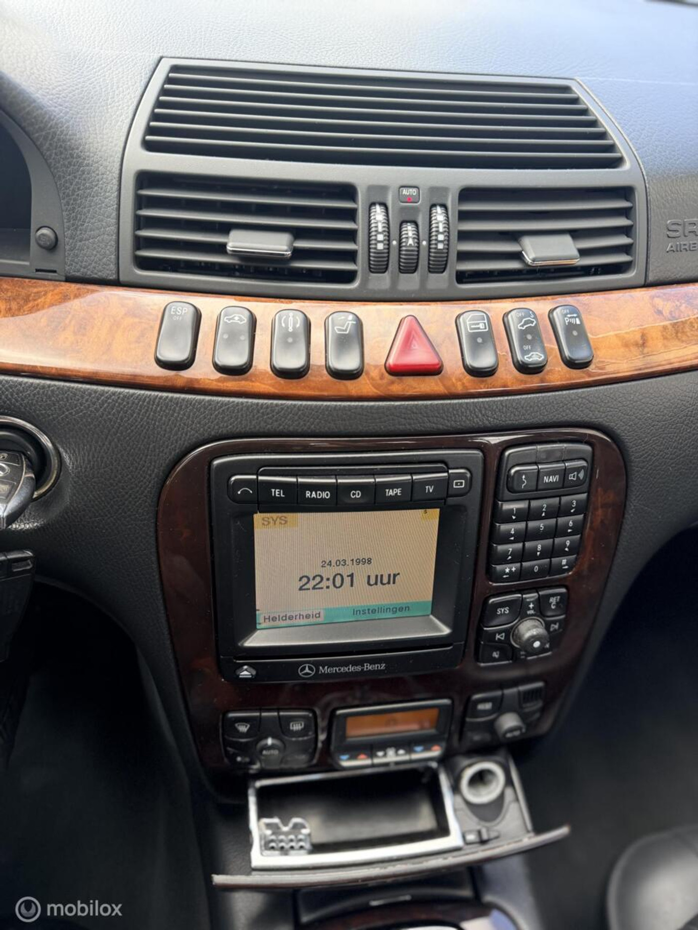 Foto van Mercedes-Benz S 430