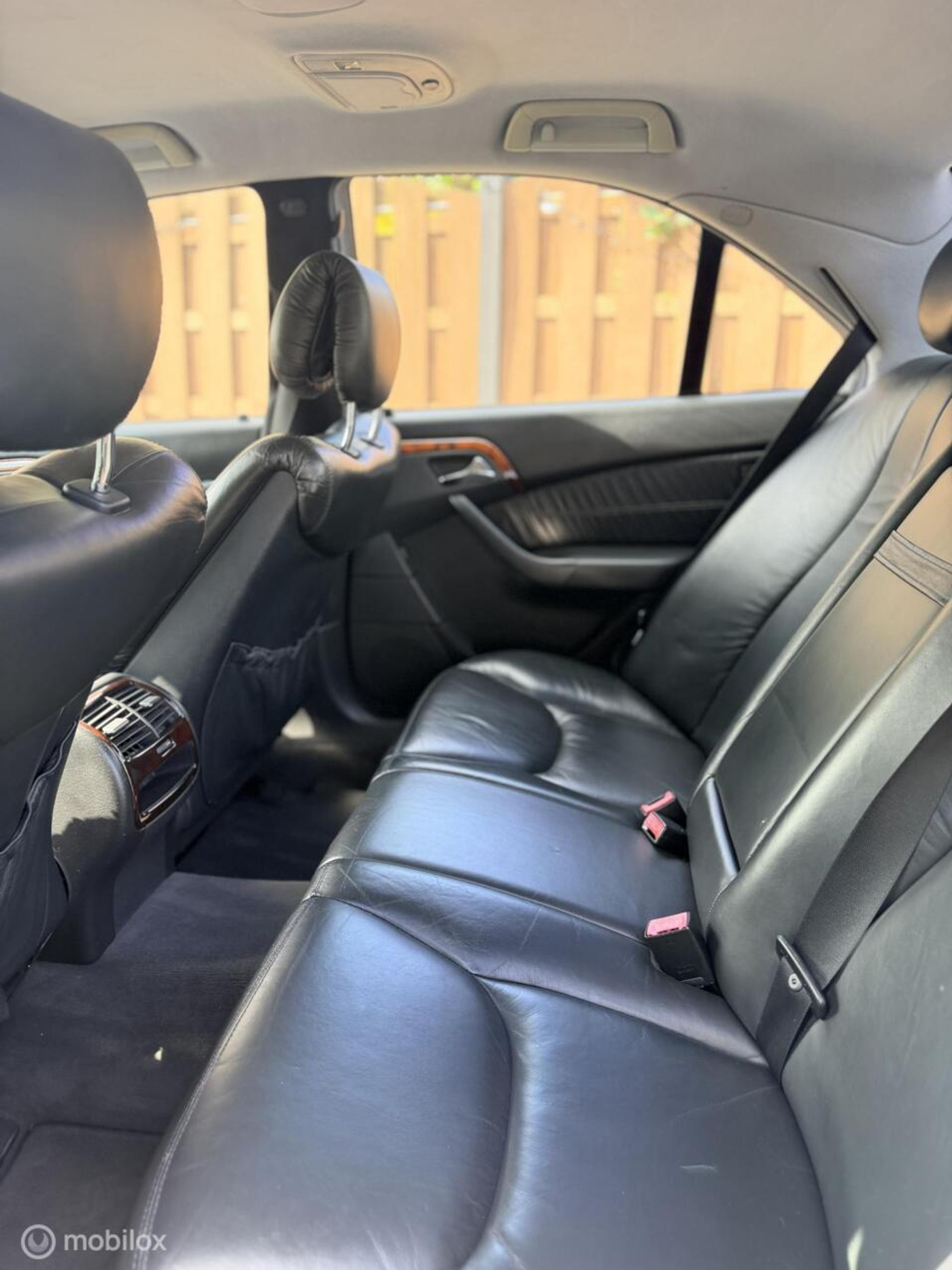 Foto van Mercedes-Benz S 430