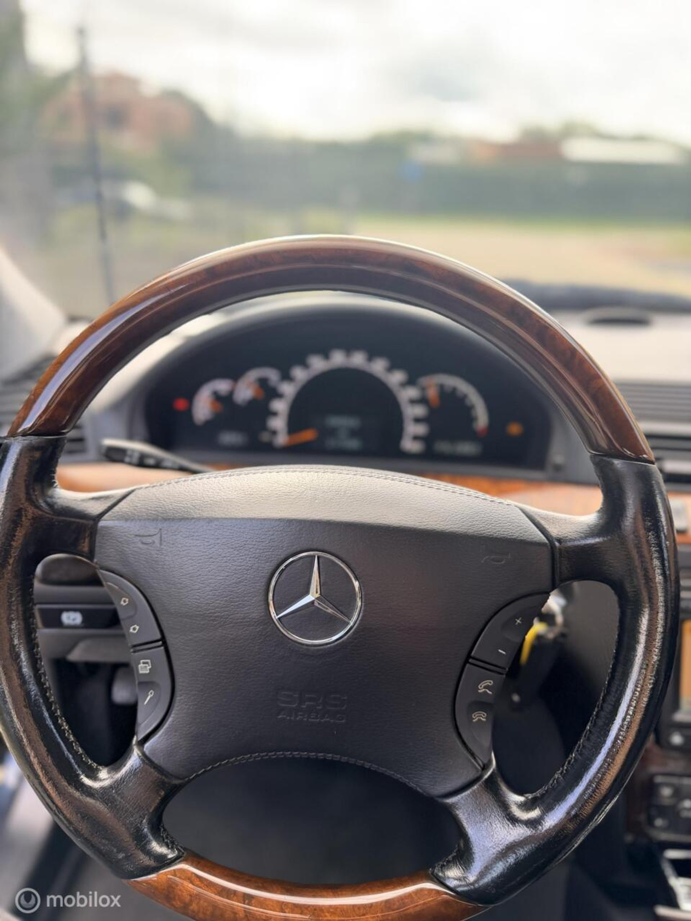 Foto van Mercedes-Benz S 430