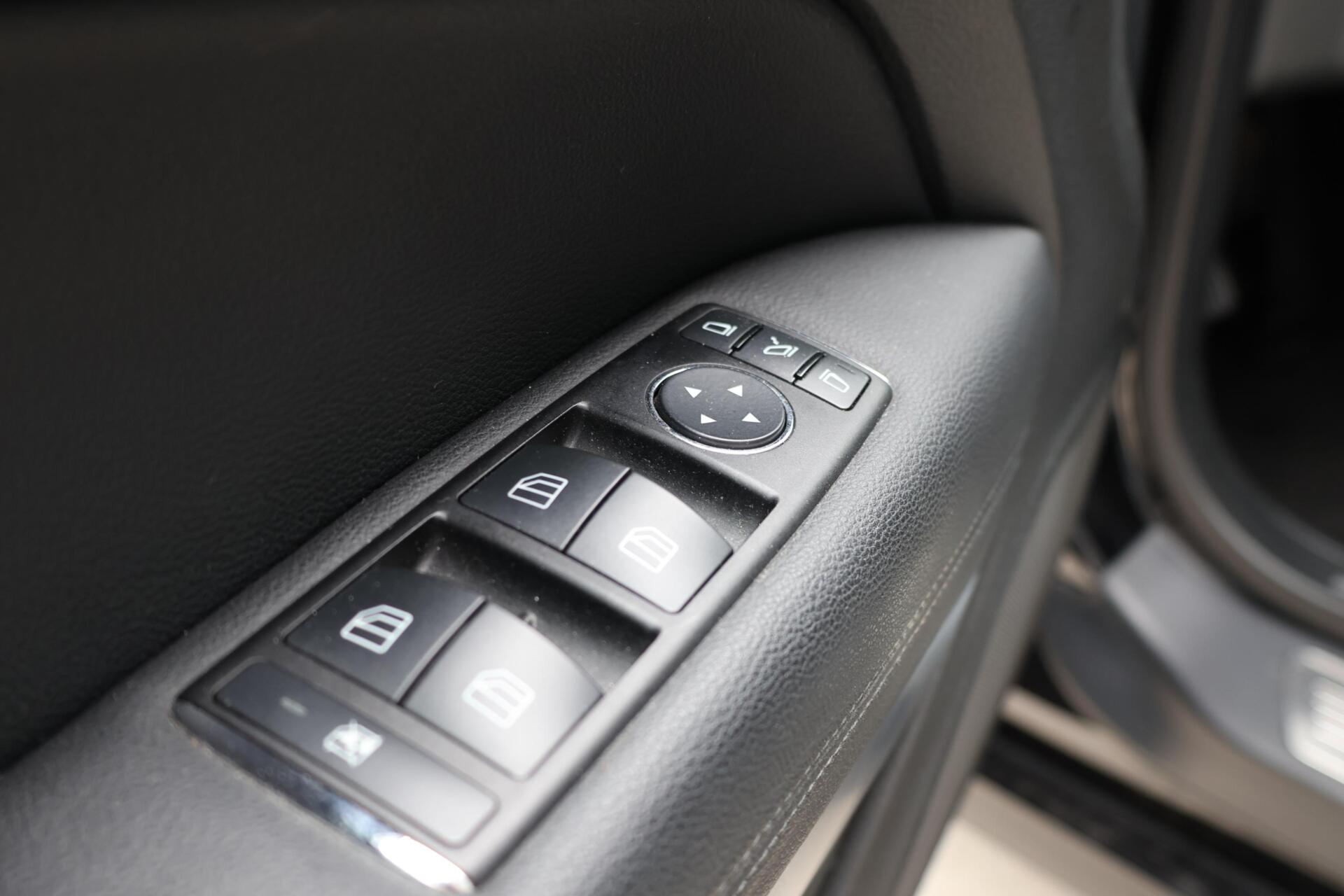 Foto van Mercedes-Benz E 250 Cgi