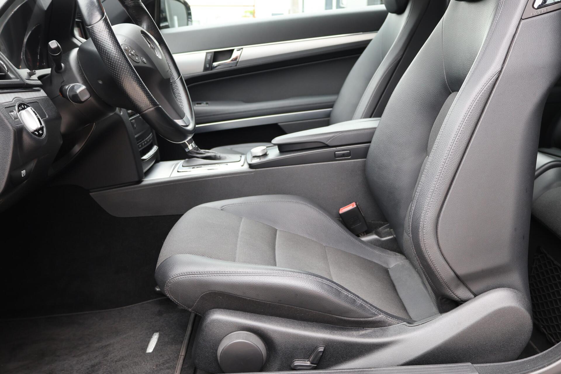 Foto van Mercedes-Benz E 250 Cgi