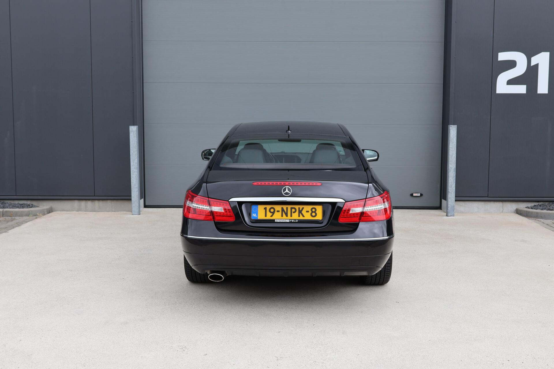 Foto van Mercedes-Benz E 250 Cgi