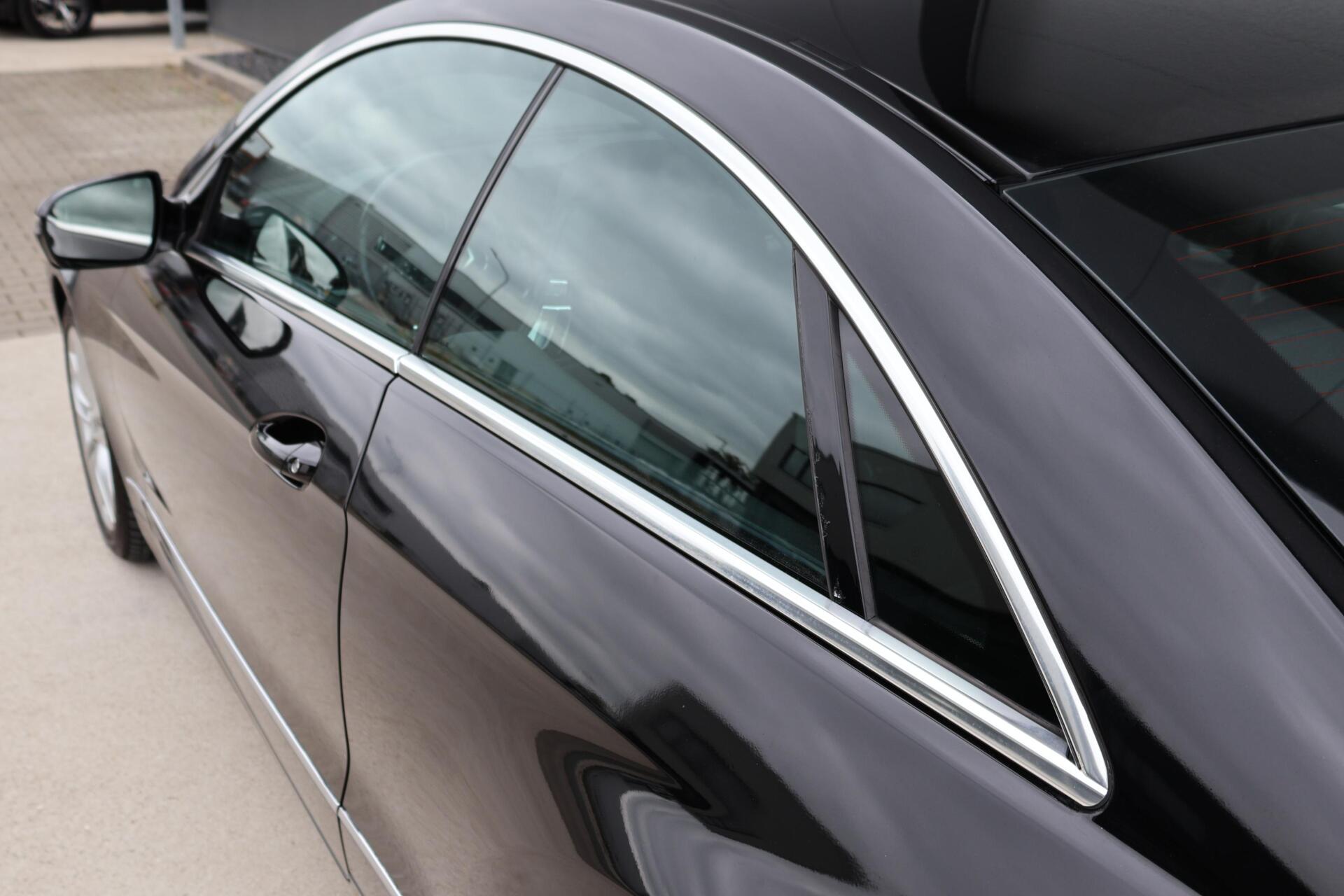 Foto van Mercedes-Benz E 250 Cgi