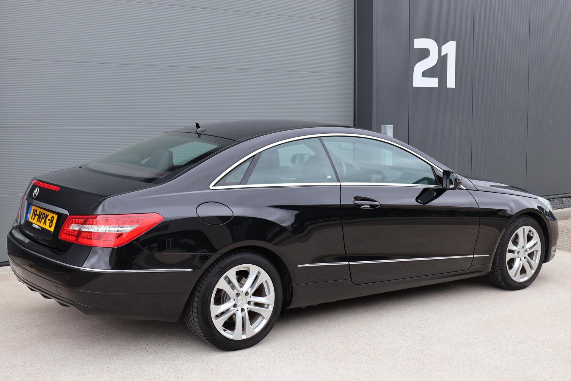 Foto van Mercedes-Benz E 250 Cgi