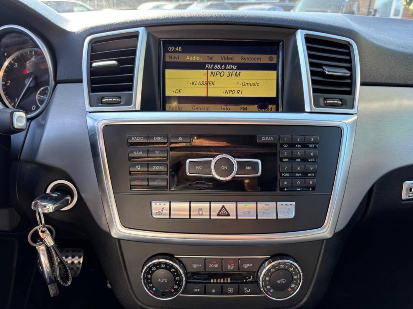 Foto van Mercedes-Benz ML 350 Bluetec 4Matic