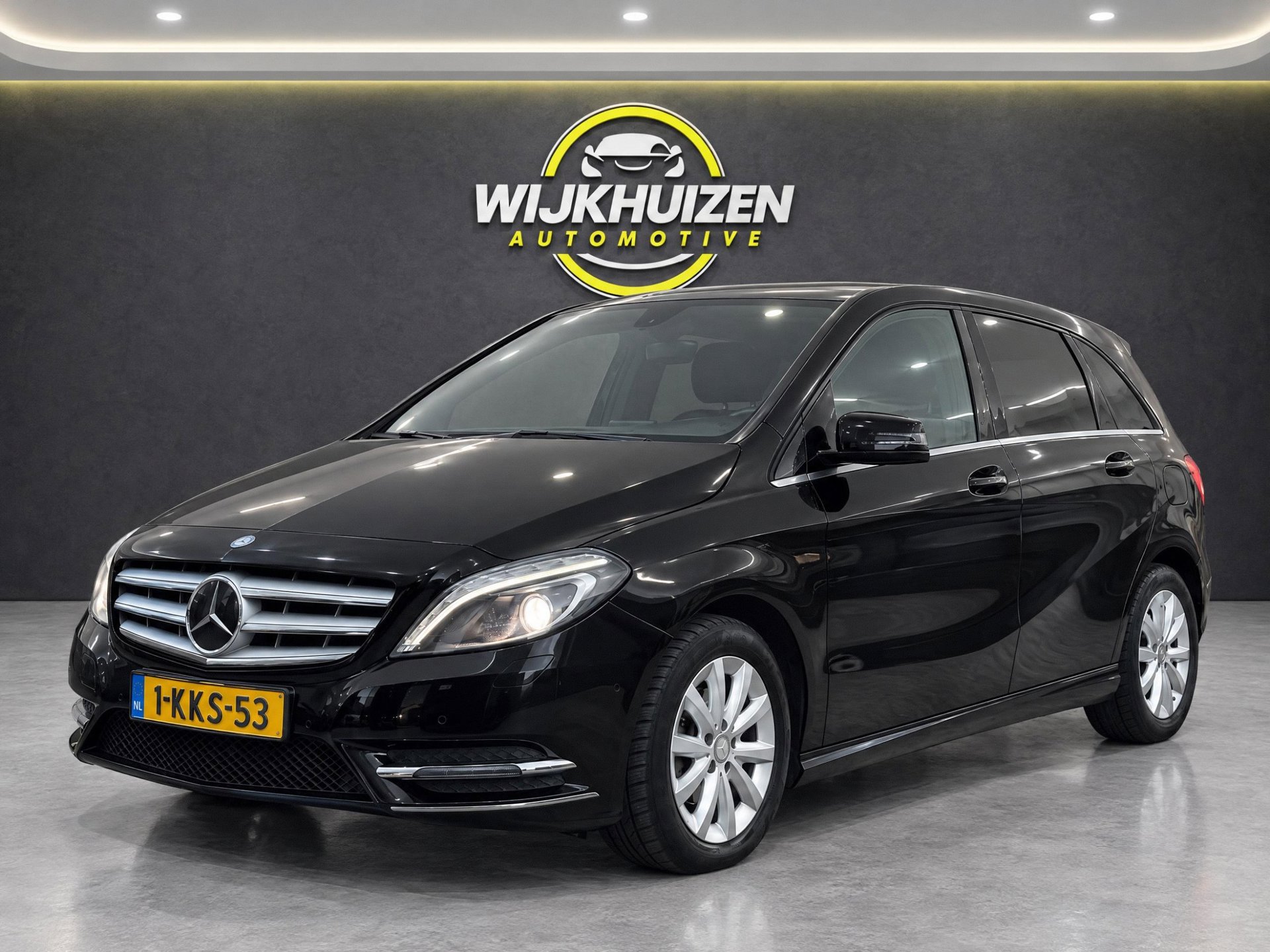 Foto van Mercedes-Benz B 180