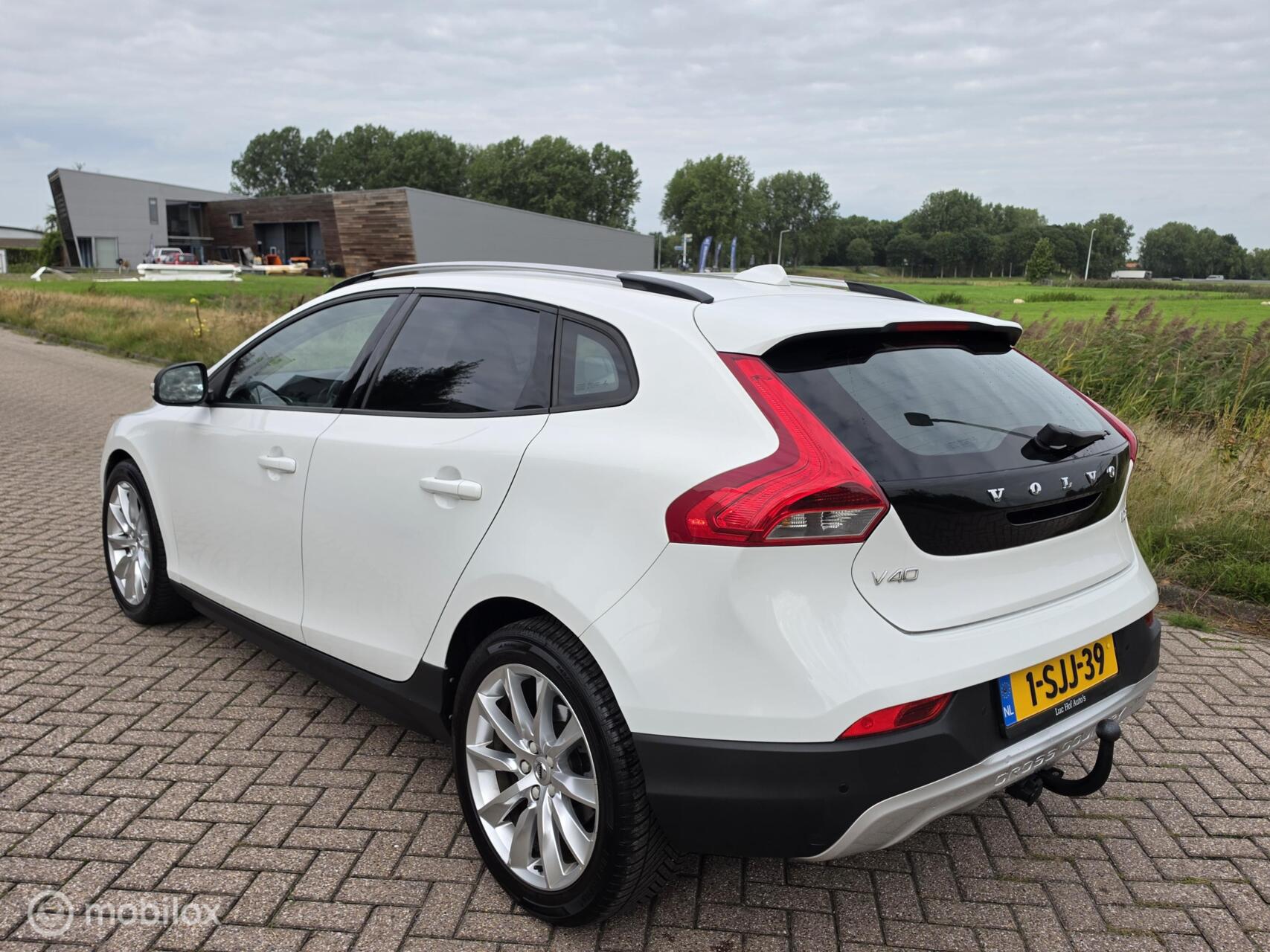 Foto van Volvo V40 Cross Country