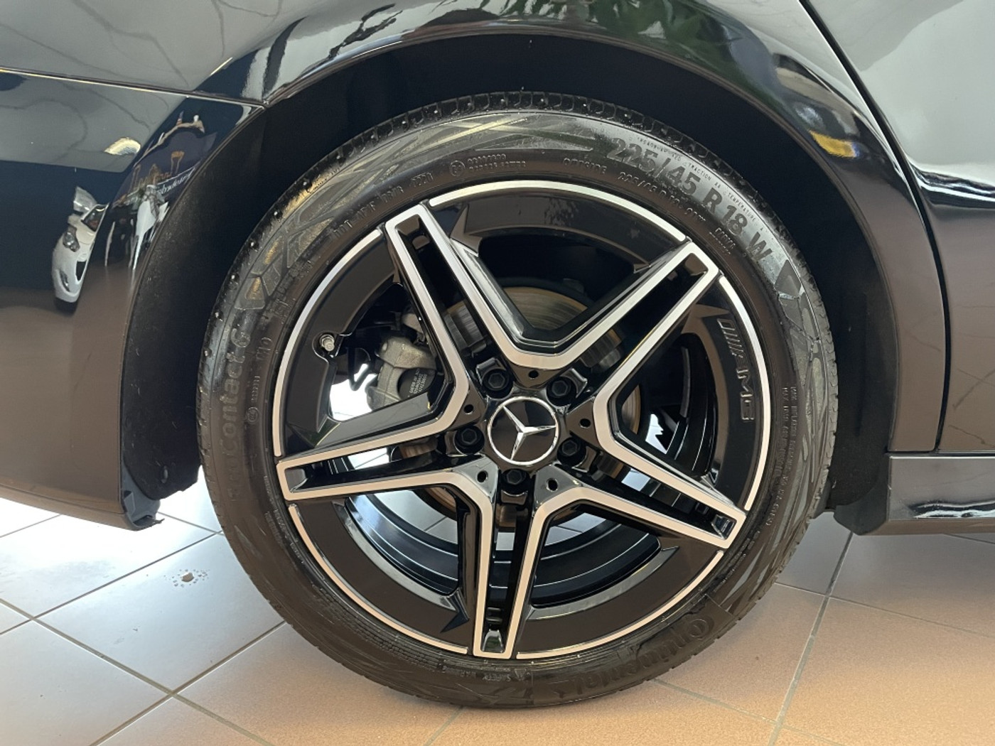 Foto van Mercedes-Benz A 180