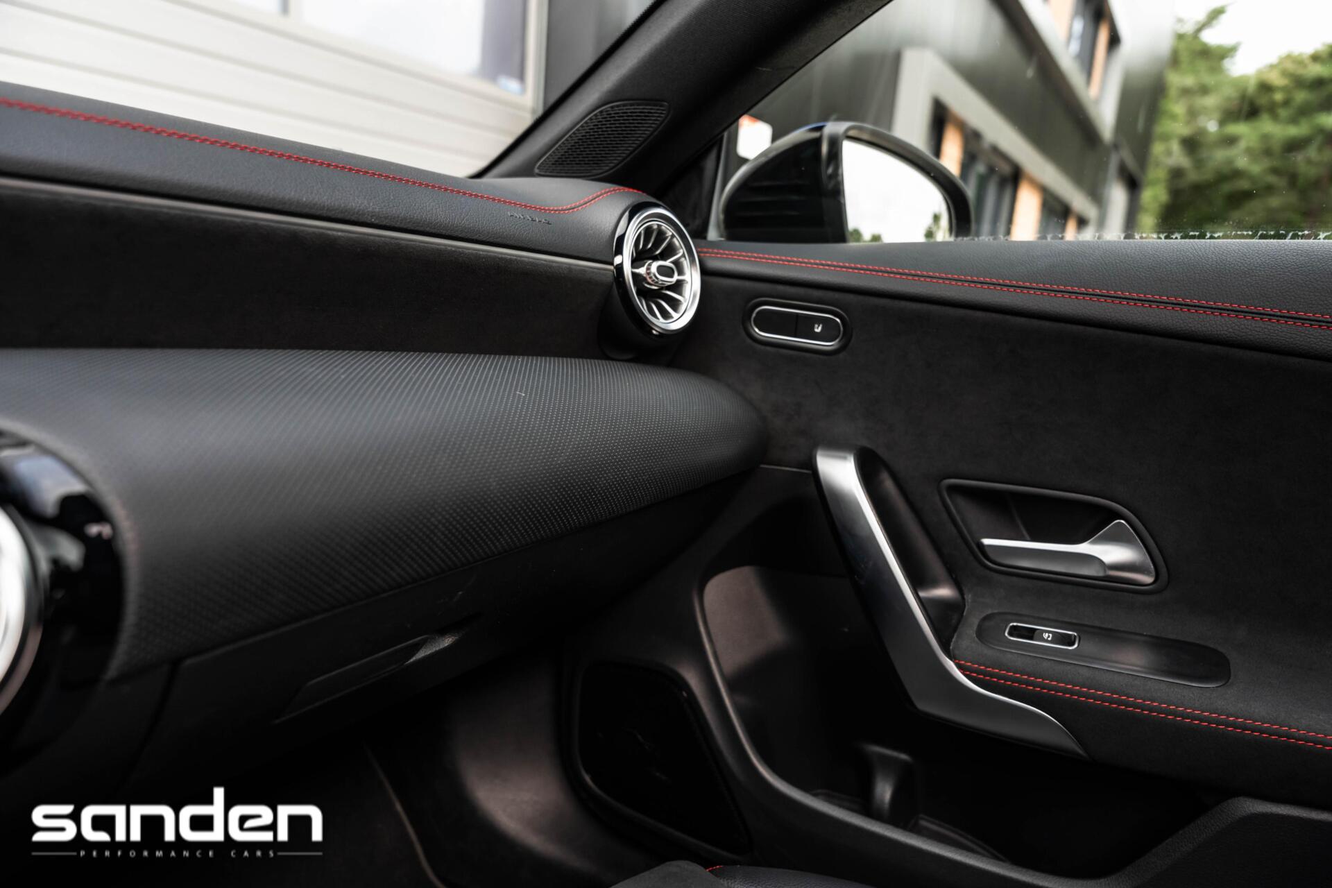 Foto van Mercedes-Benz Cla 220