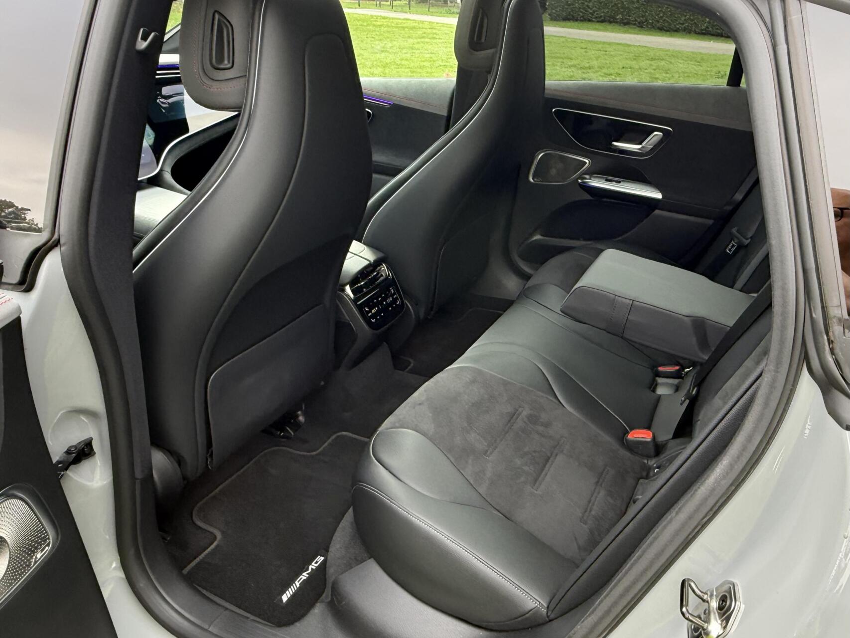 Foto van Mercedes-Benz AMG Eqe 43 4Matic