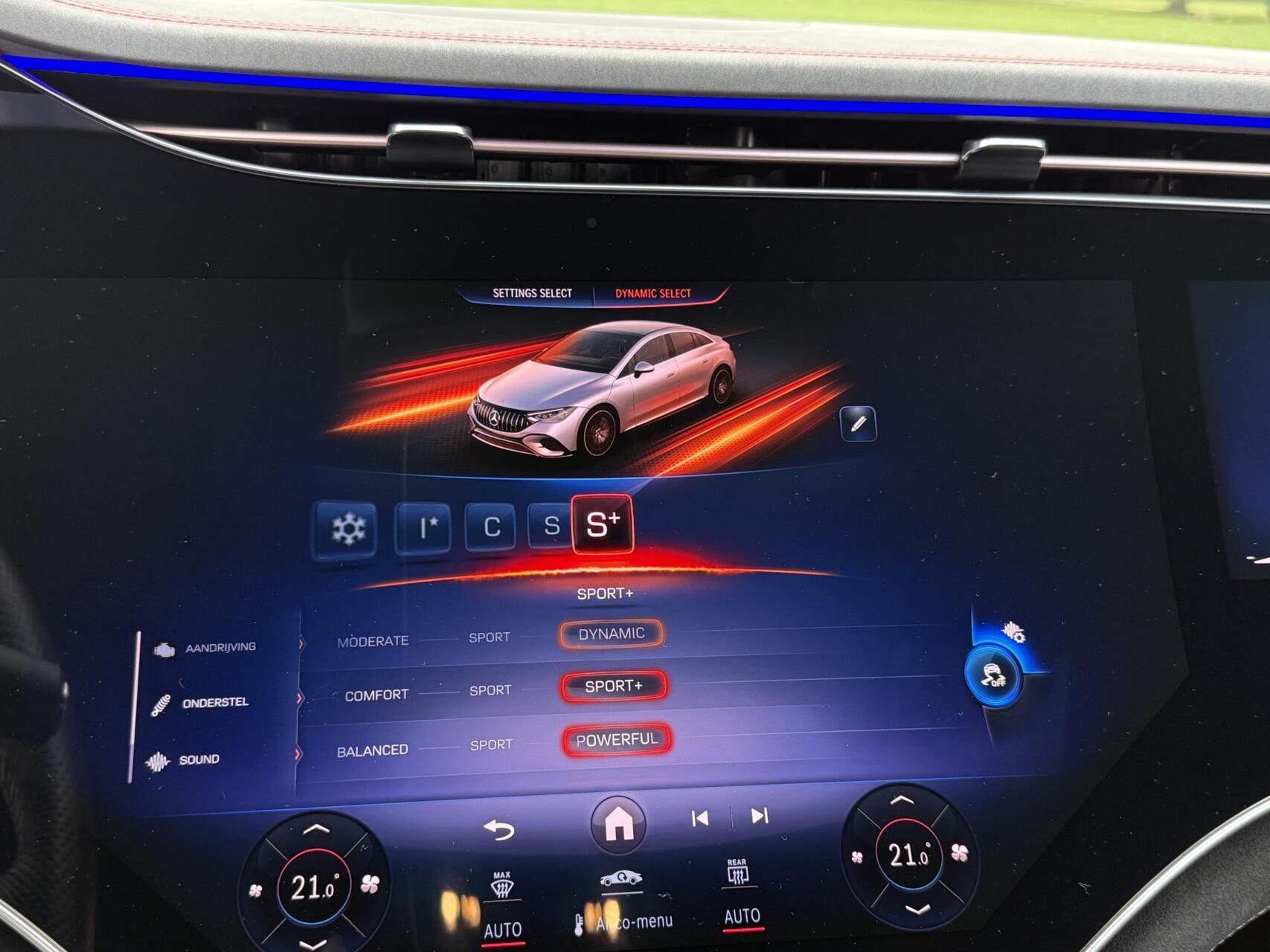 Foto van Mercedes-Benz AMG Eqe 43 4Matic