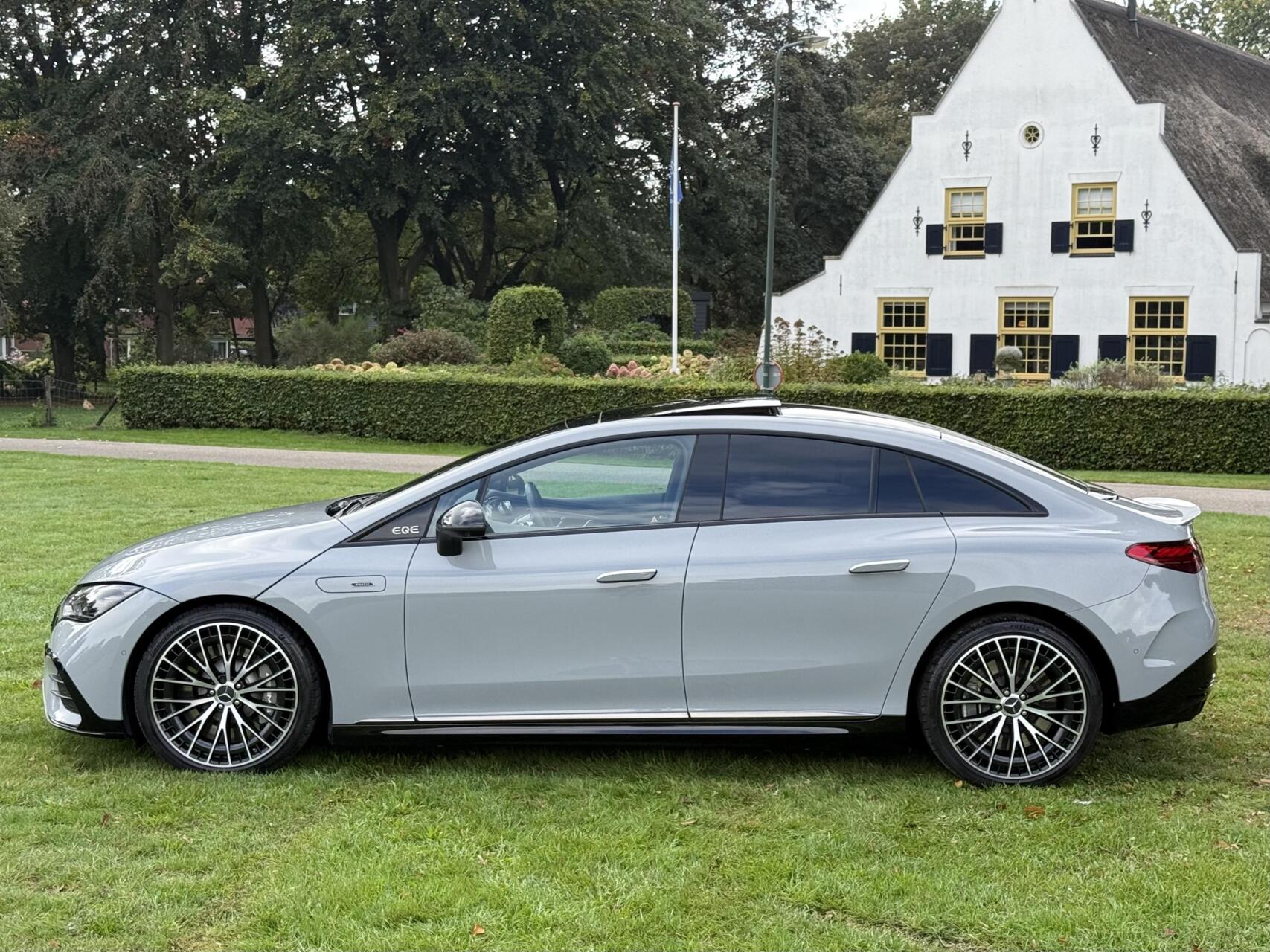 Foto van Mercedes-Benz AMG Eqe 43 4Matic