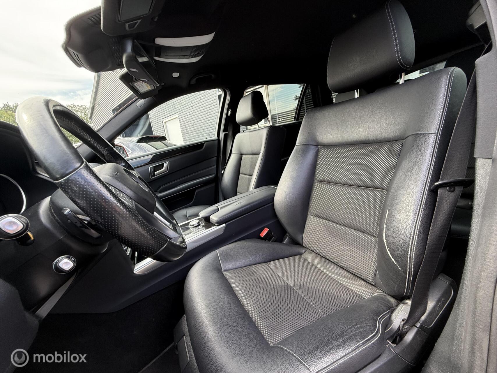 Foto van Mercedes-Benz E 220 Bluetec