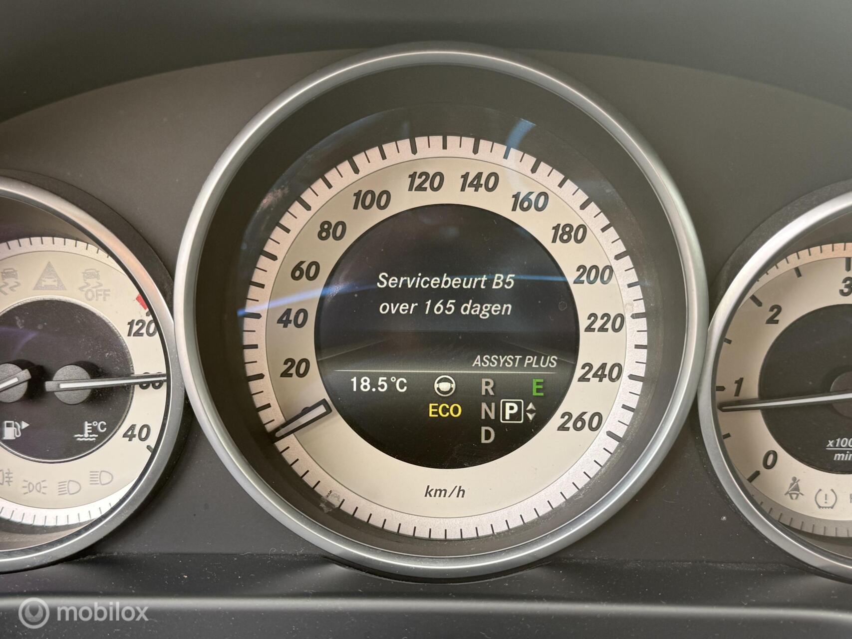 Foto van Mercedes-Benz E 220 Bluetec