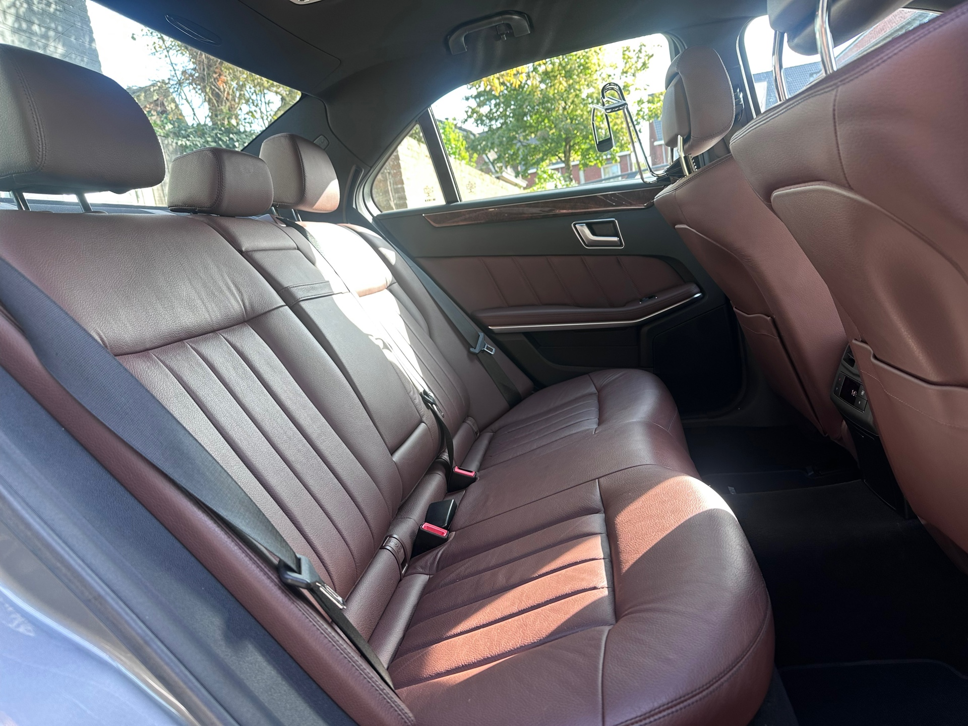 Foto van Mercedes-Benz E 200