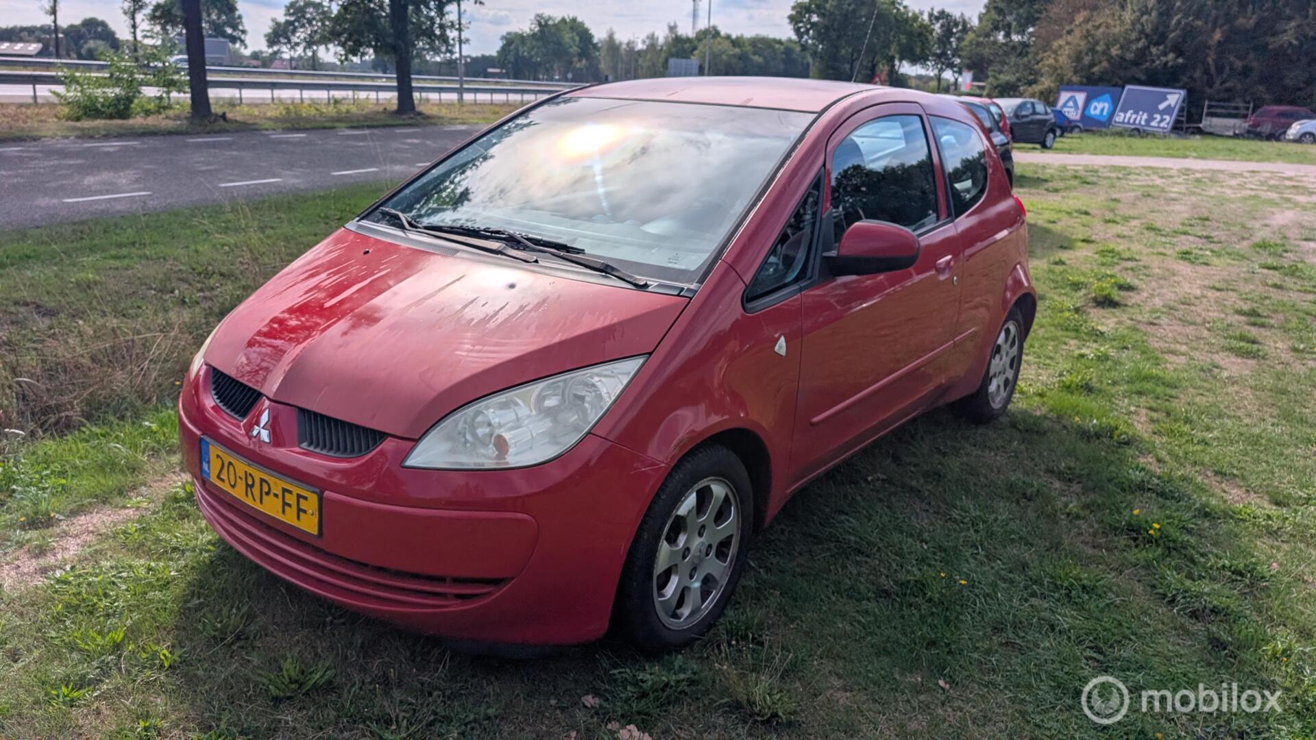 Mitsubishi Colt 1.3 Inform 2005 - voorkant