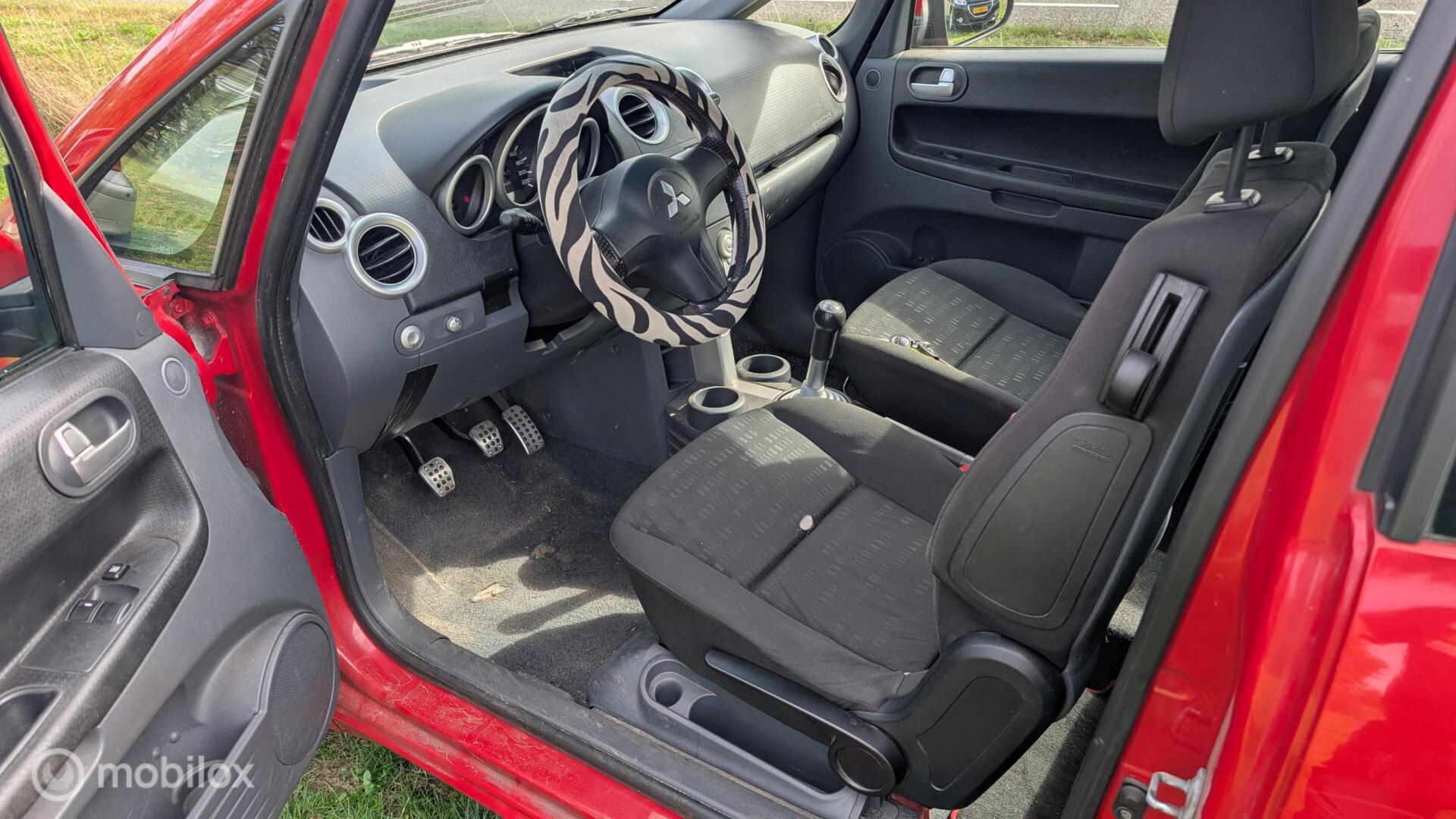 Foto van Mitsubishi Colt