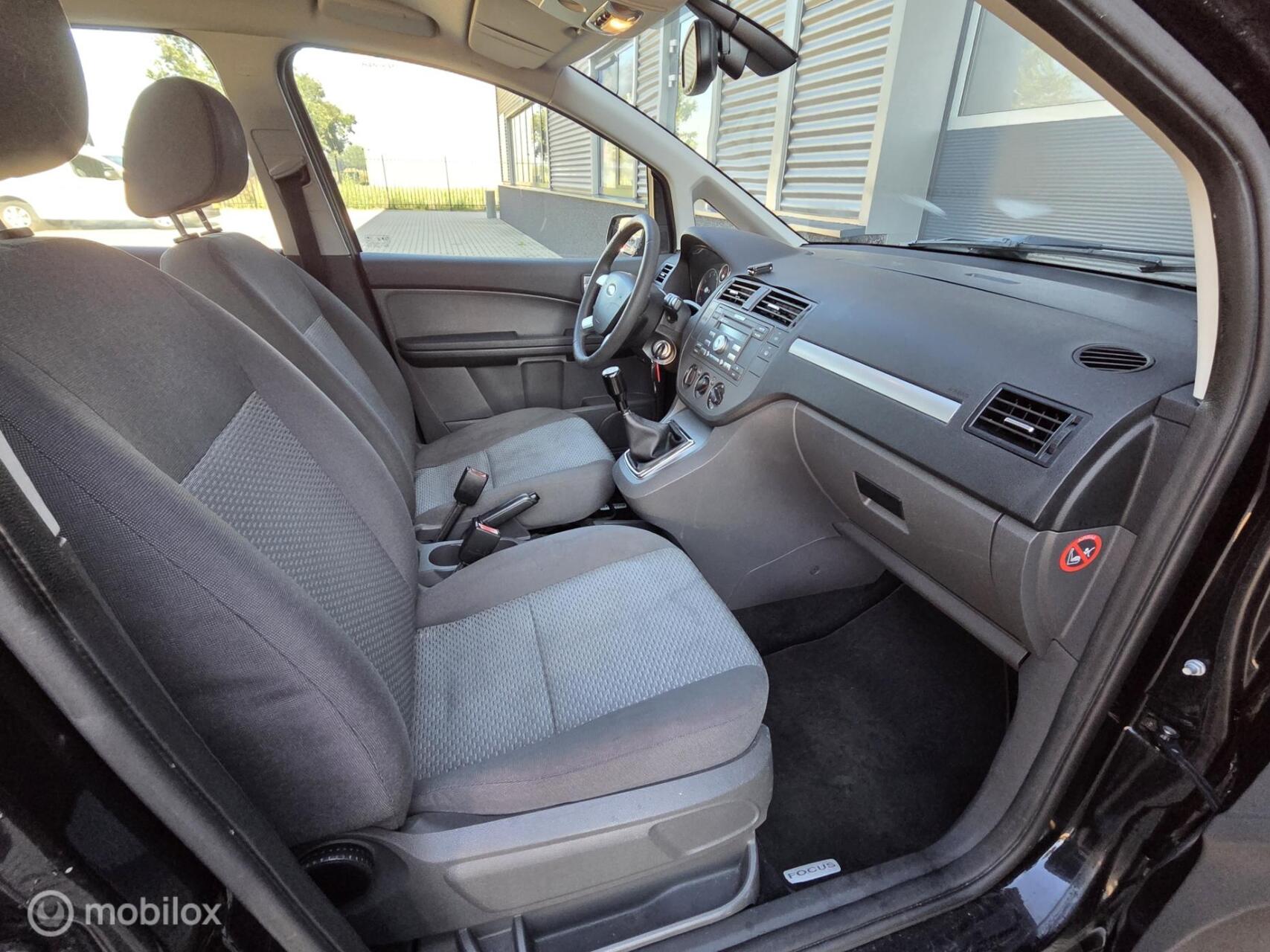 Foto van Ford Focus C-max