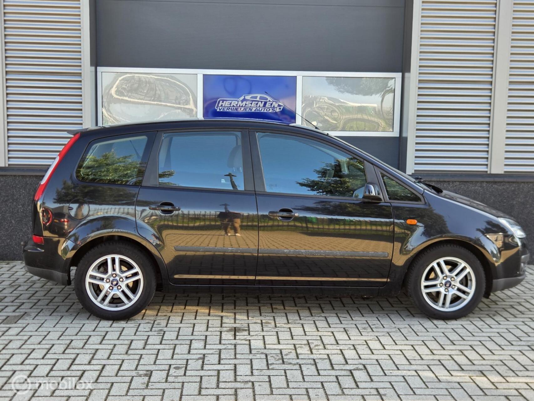 Foto van Ford Focus C-max