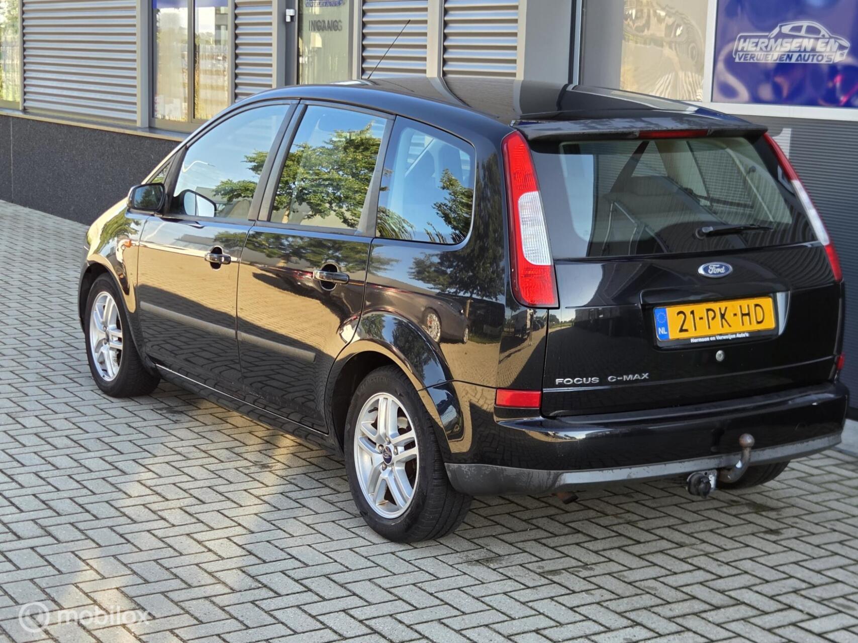 Foto van Ford Focus C-max
