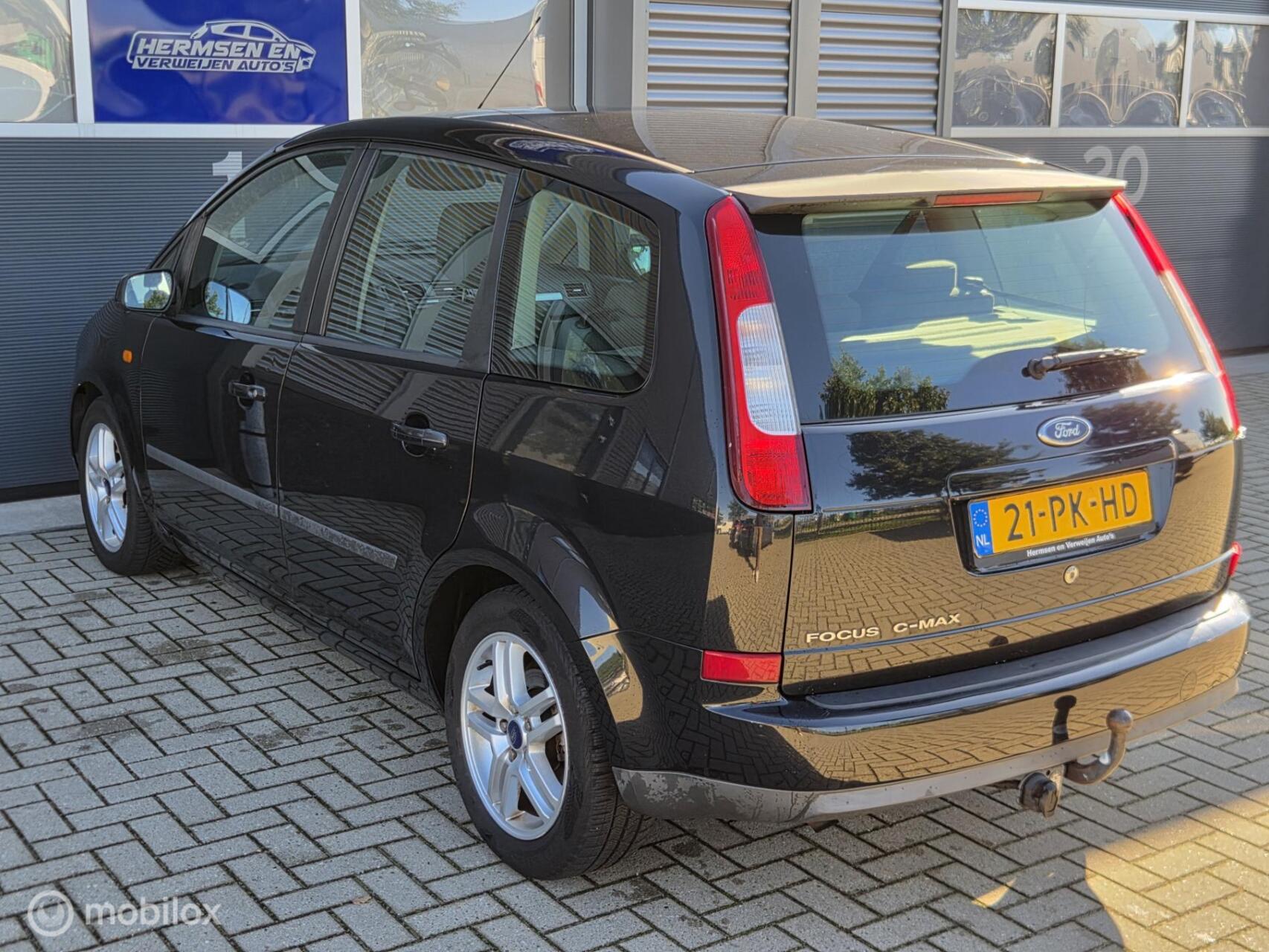Foto van Ford Focus C-max