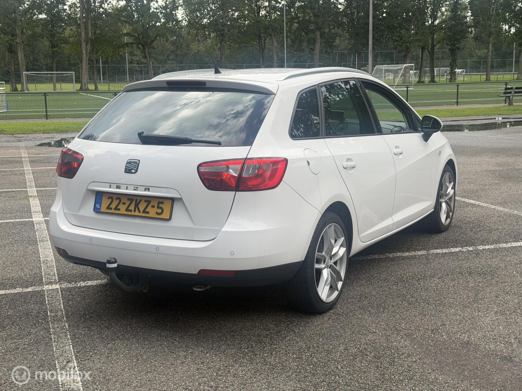Foto van Seat Ibiza ST