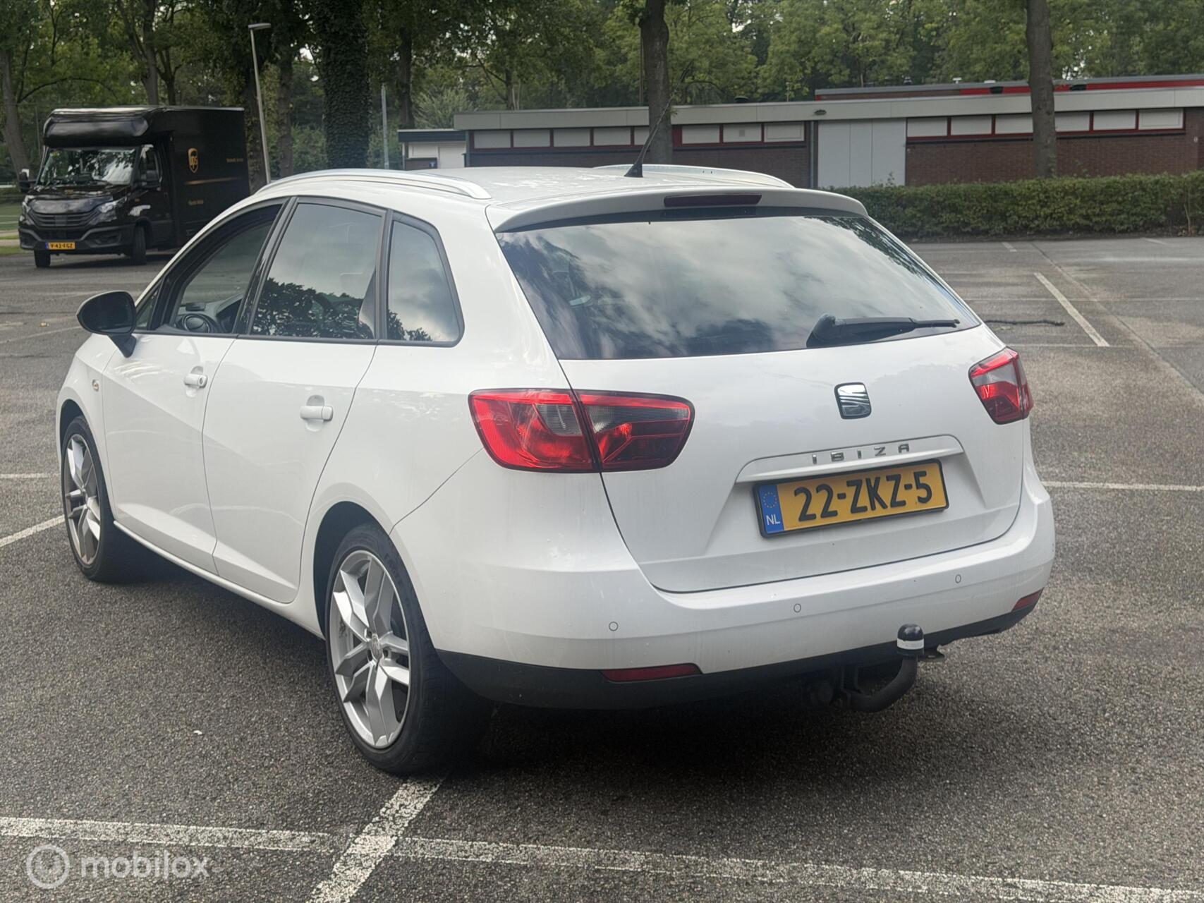 Foto van Seat Ibiza ST